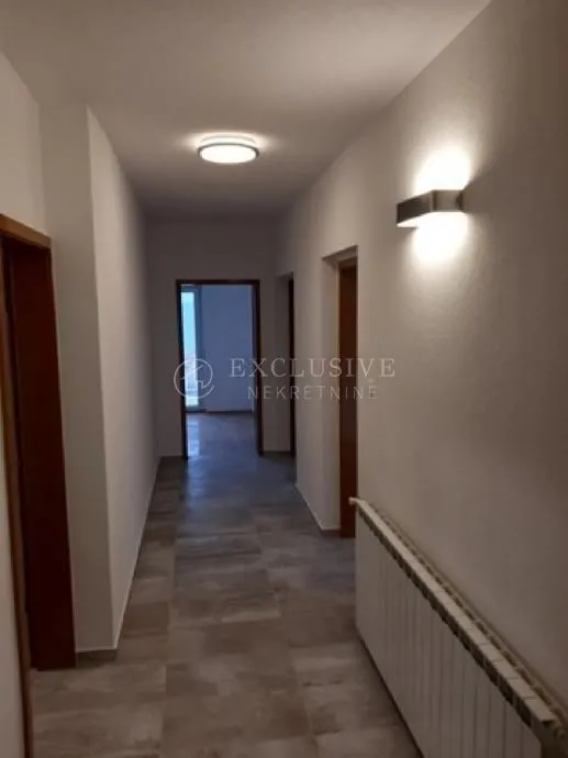 volosko kuća na fantastičnoj lokaciji s 4 apartmana ! - slika 9