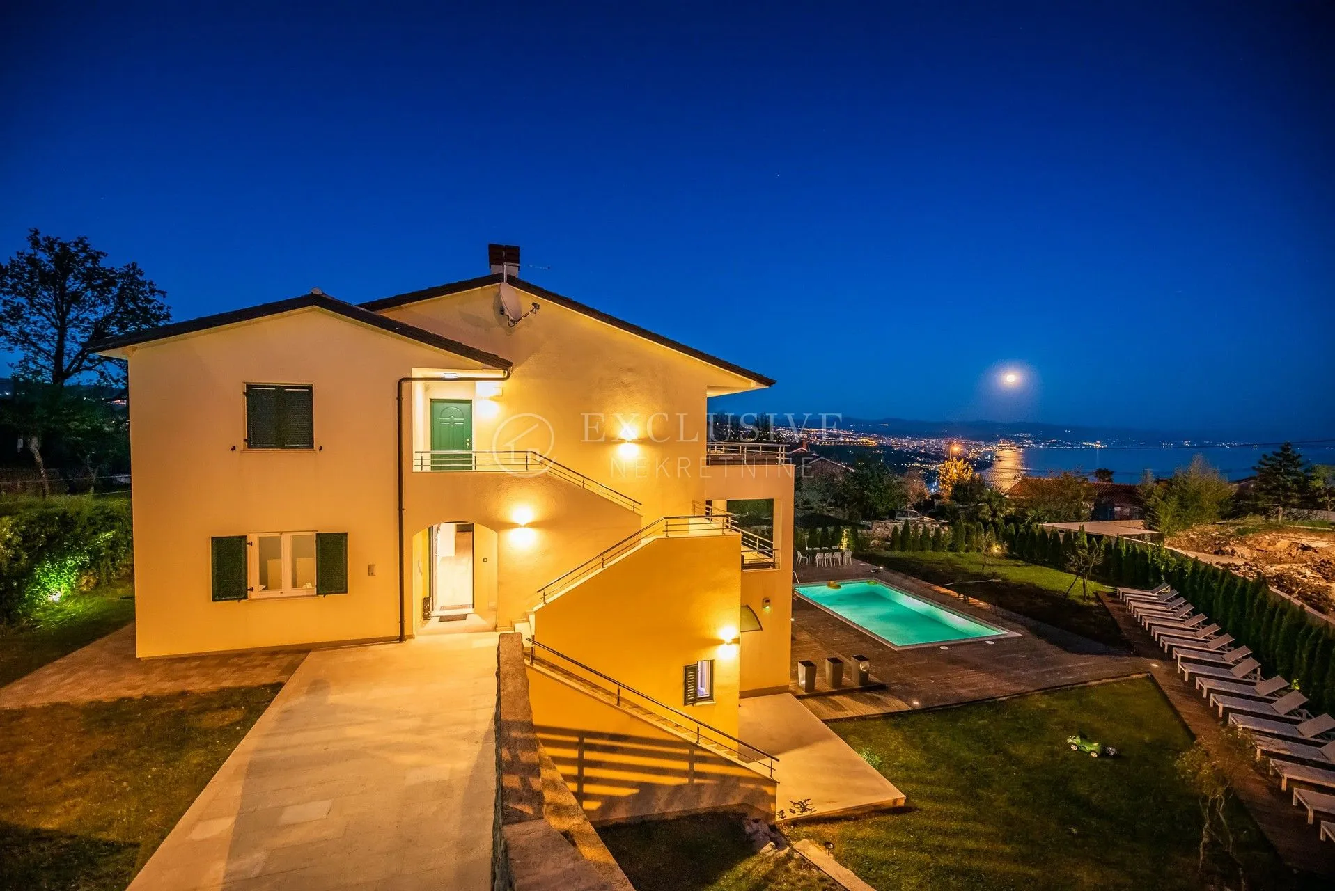 opatija pobri - ekskluzivna villa s bazenom i pogledom na more - slika 1
