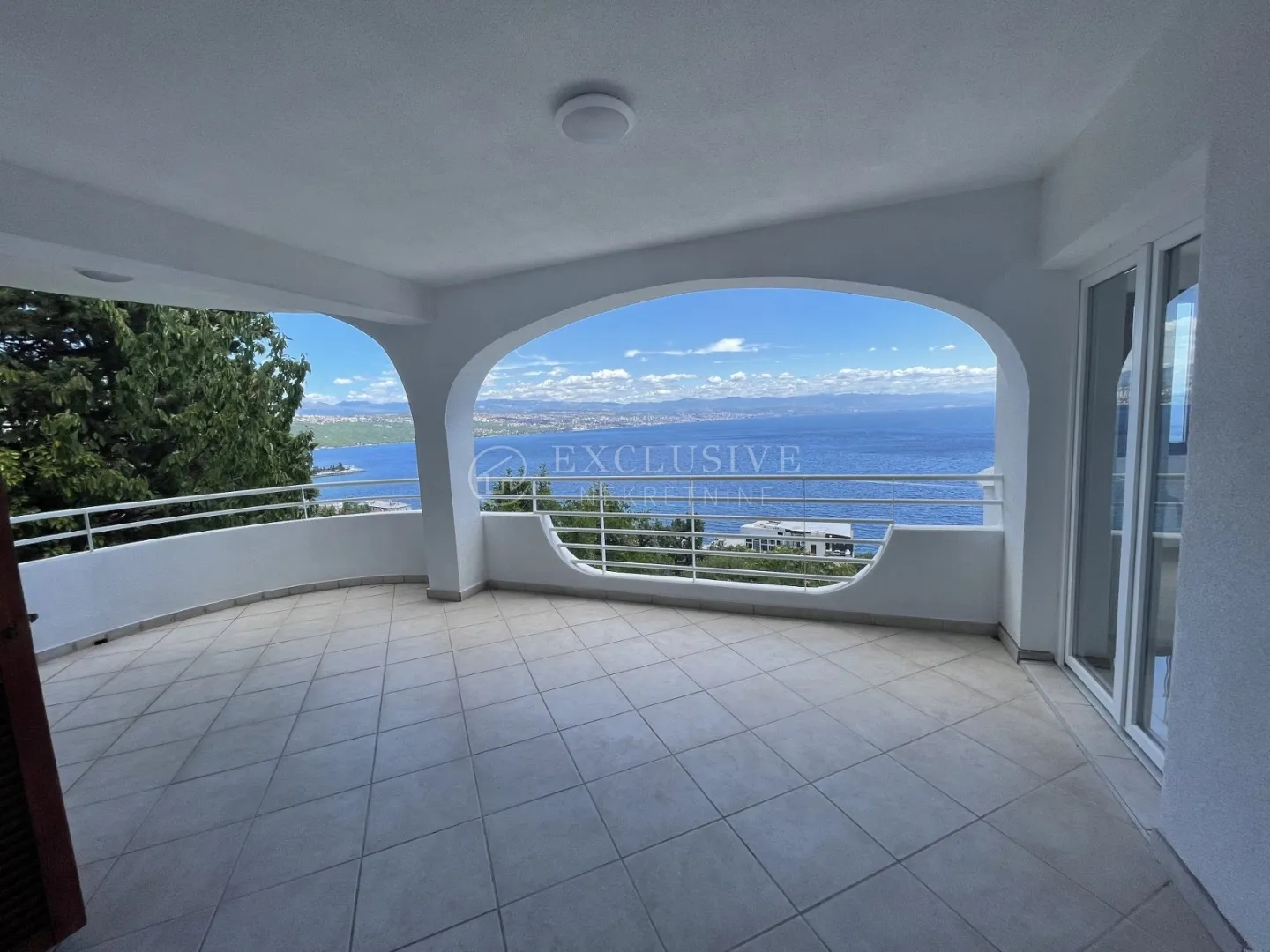 Opatija - Stan 2s+db U Vili - Panoramski Pogled - Parking