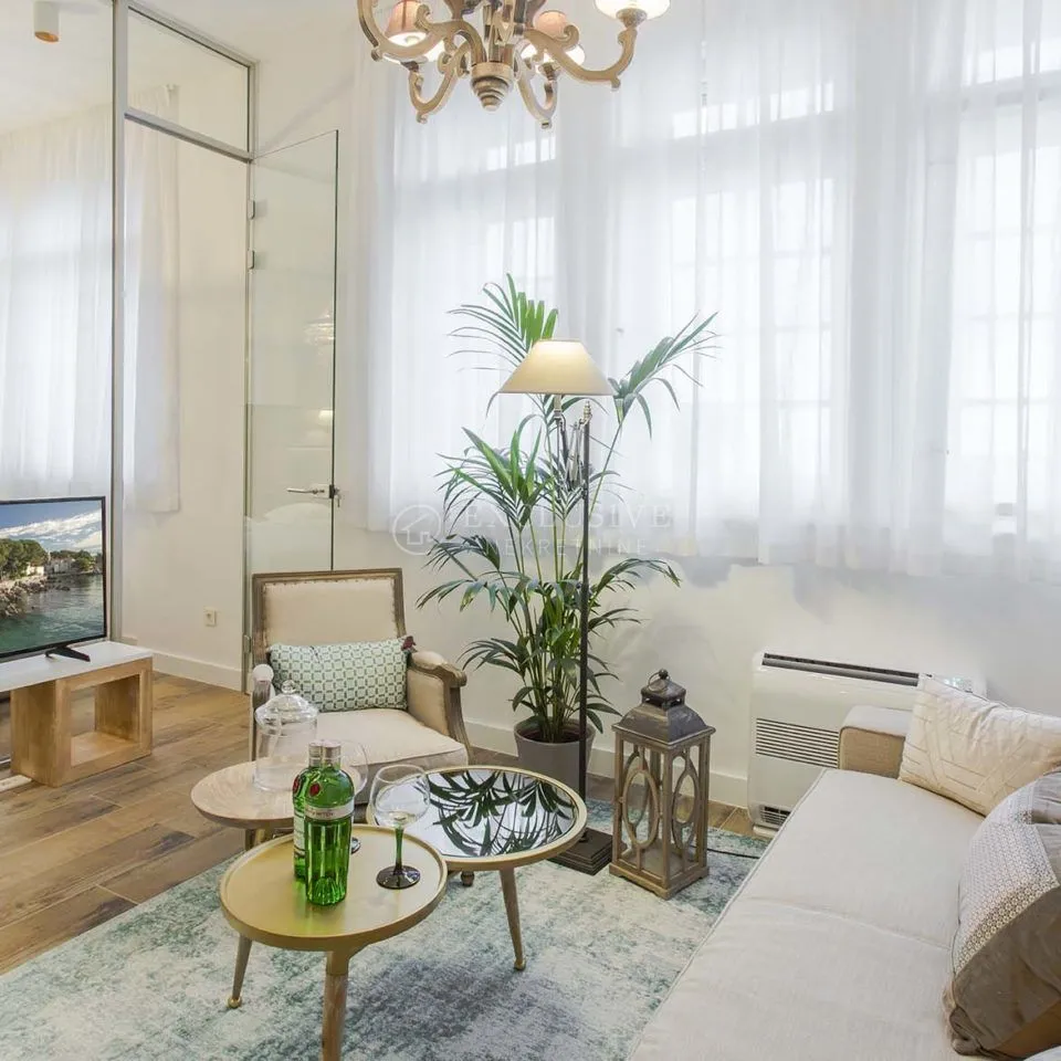 opatija centar, pet luksuzno uređenih apartmana - slika 12