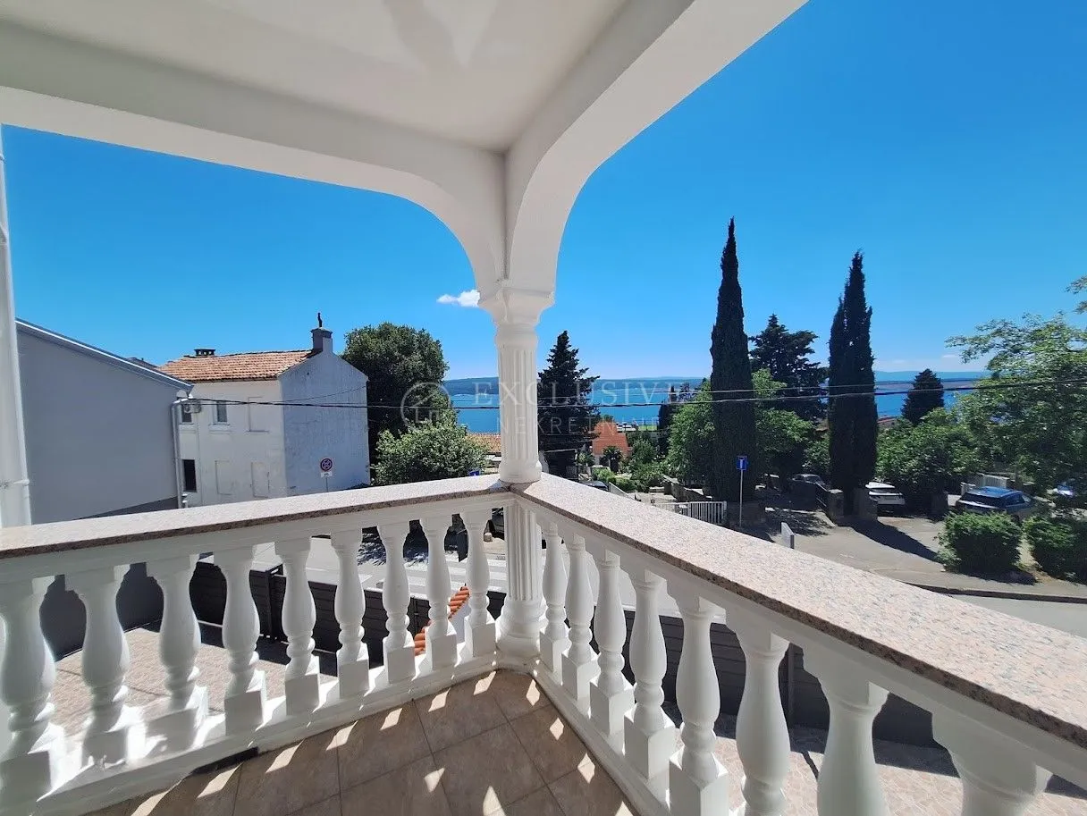 crikvenica - dvojna kuća s bazenom - slika 19