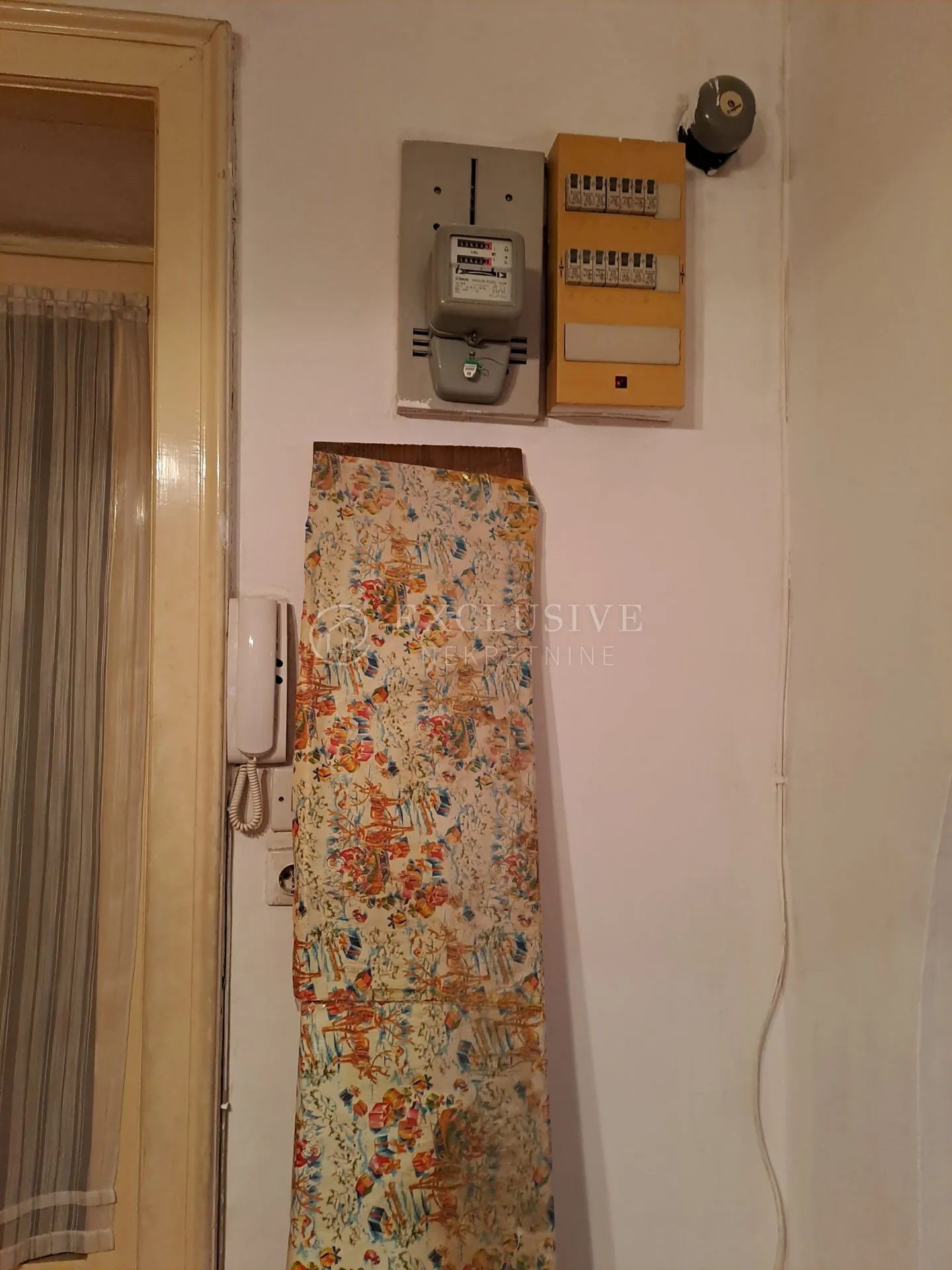 rijeka, krimeja, 3s+db 87m2 s pogledom na more - slika 12