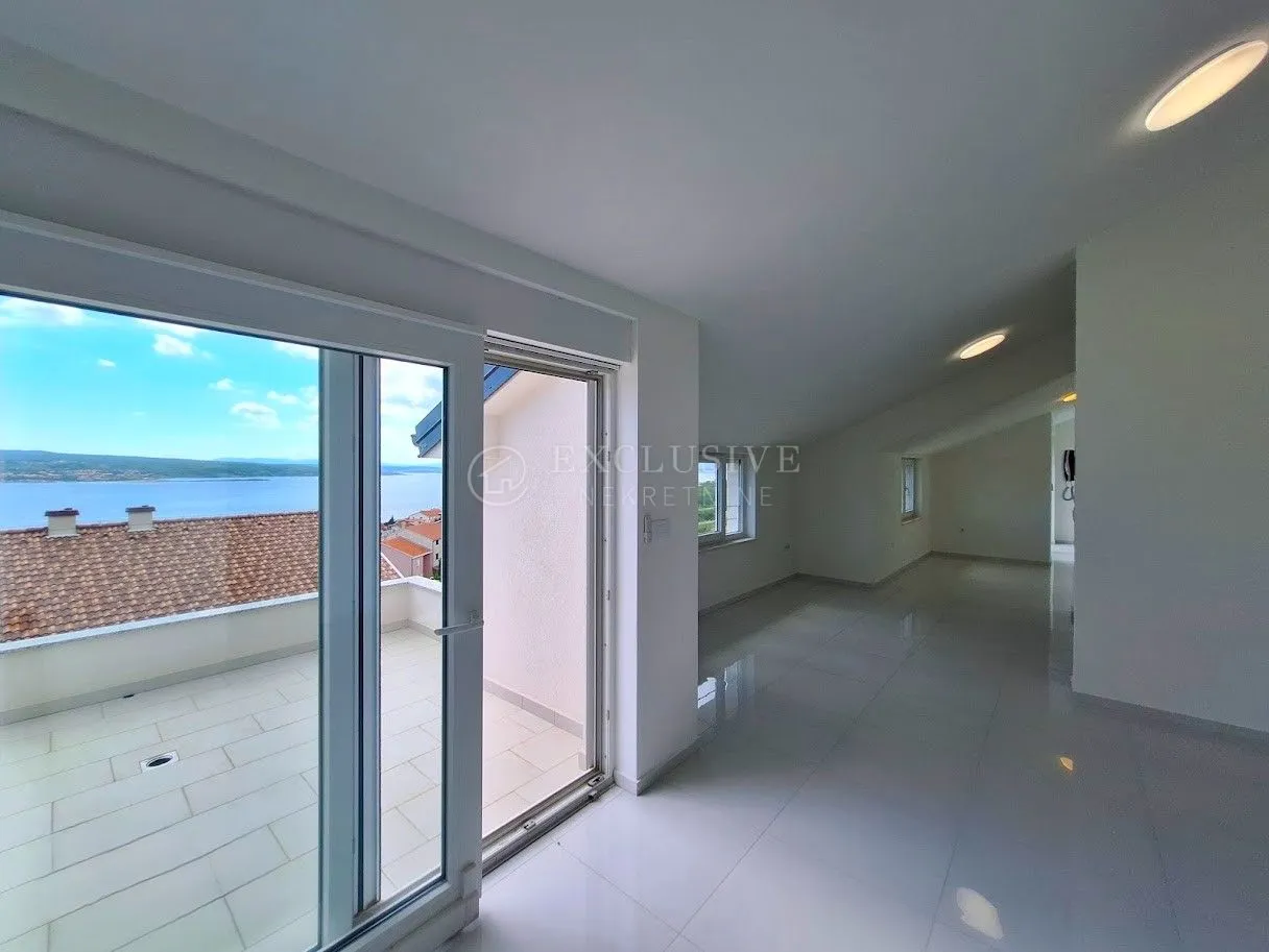 Crikvenica - Penthouse S Panoramskim Pogledom Na More
