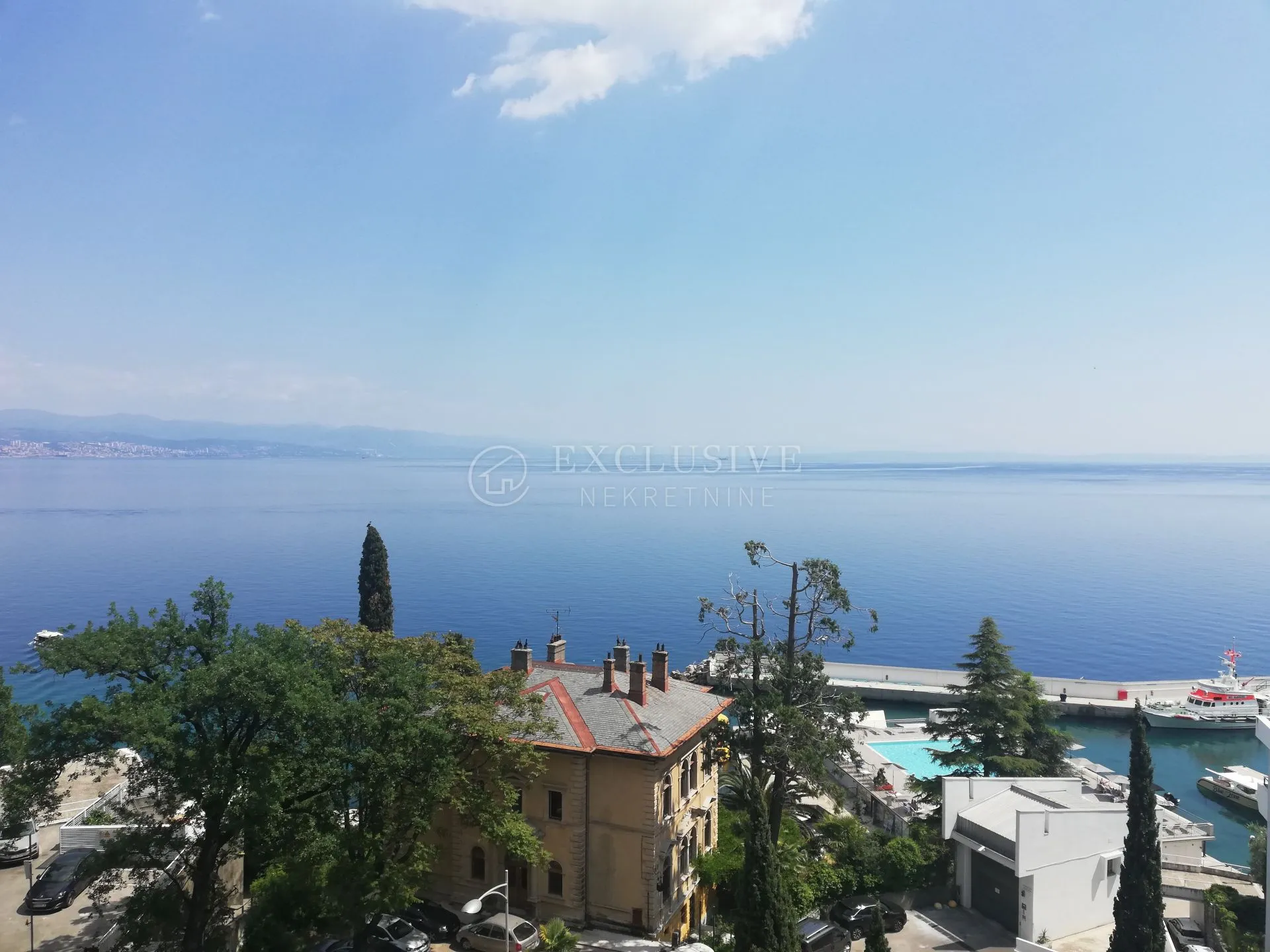 opatija stan u prekrasnoj vili 70m od mora !! - slika 2
