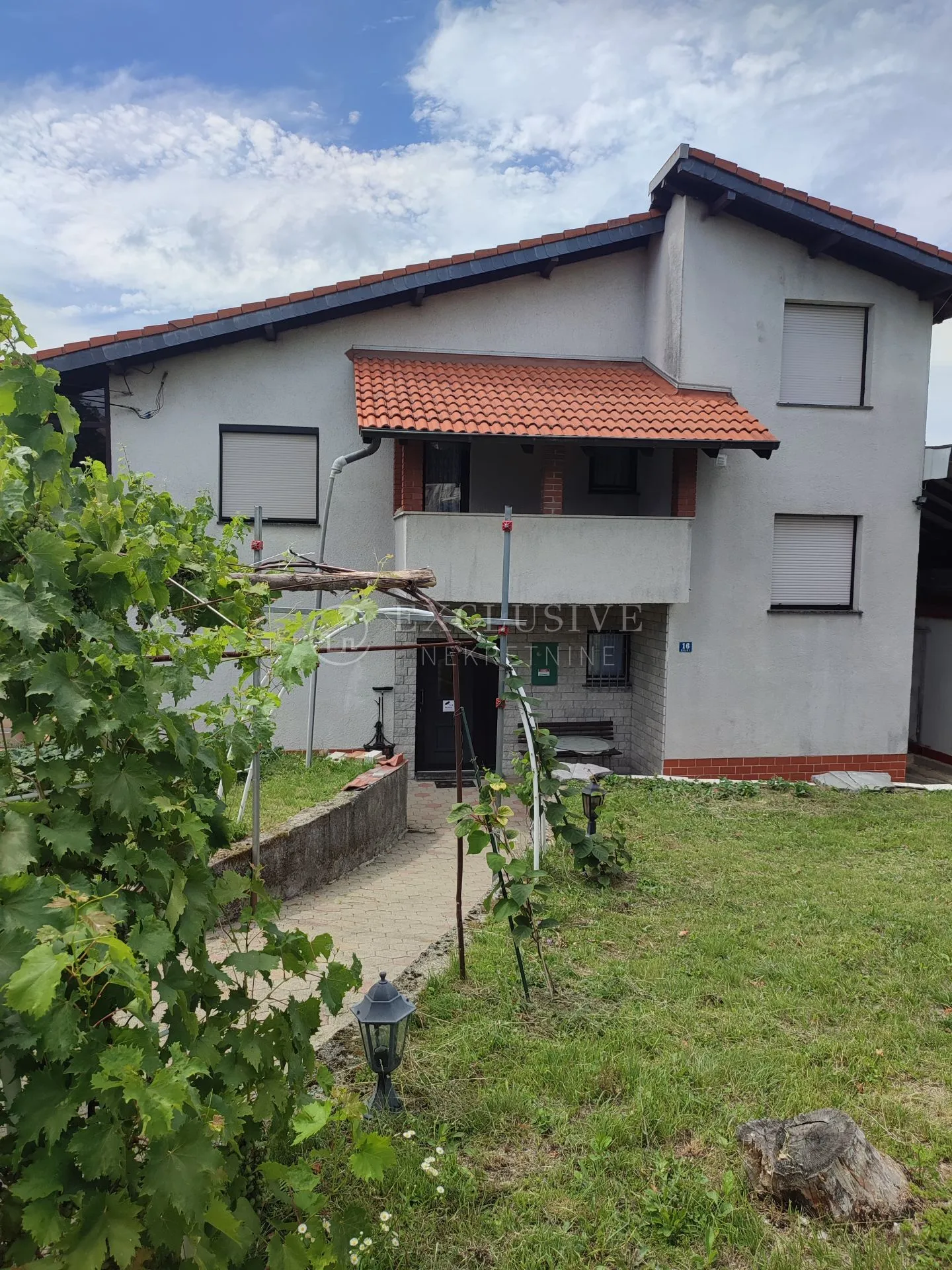 viškovo - dvije kuće sa okučnicom od 1494 m2 - slika 7