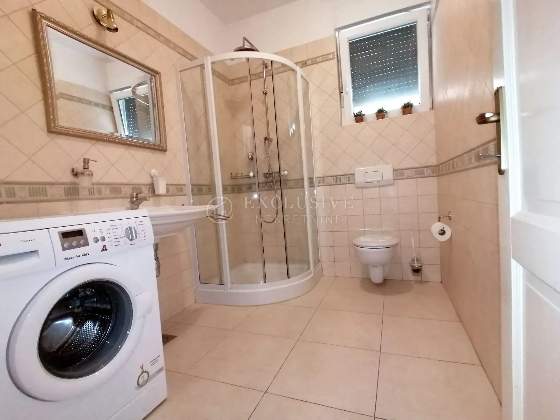 opatija, prekrasna vila 550m2 - slika 21