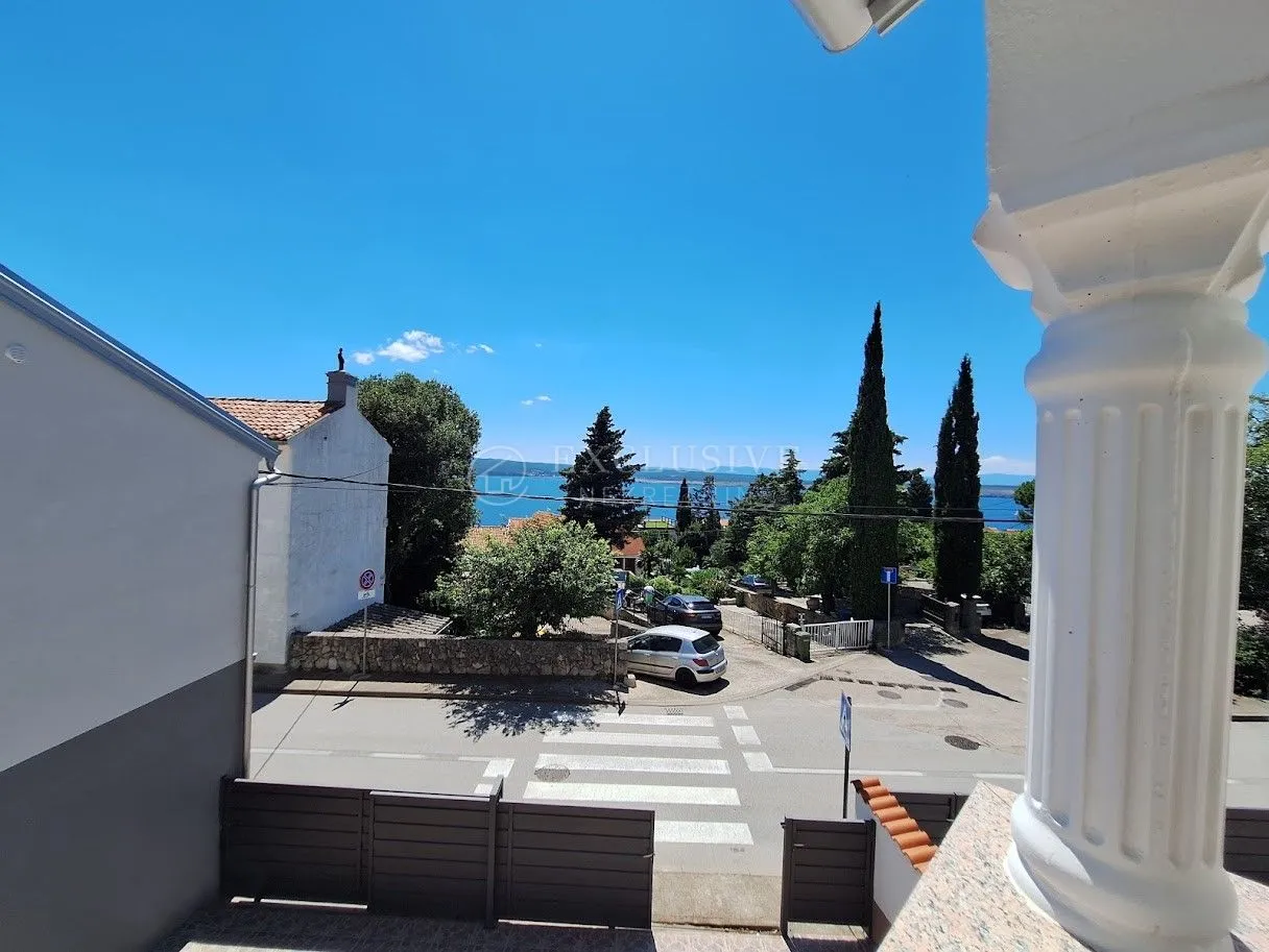 crikvenica - dvojna kuća s bazenom - slika 11