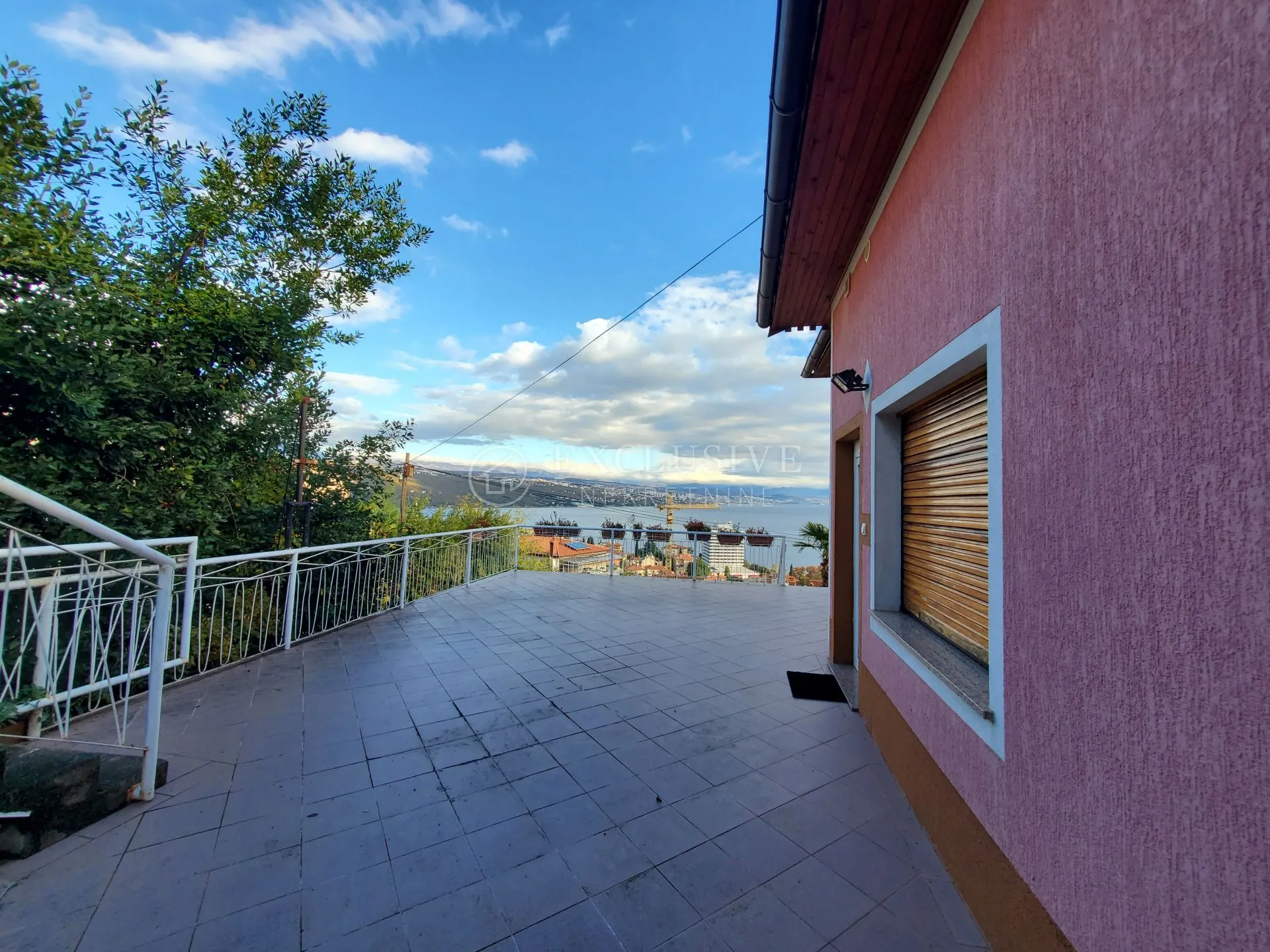opatija kuća s predivnim pogledom i četiri stana - slika 6