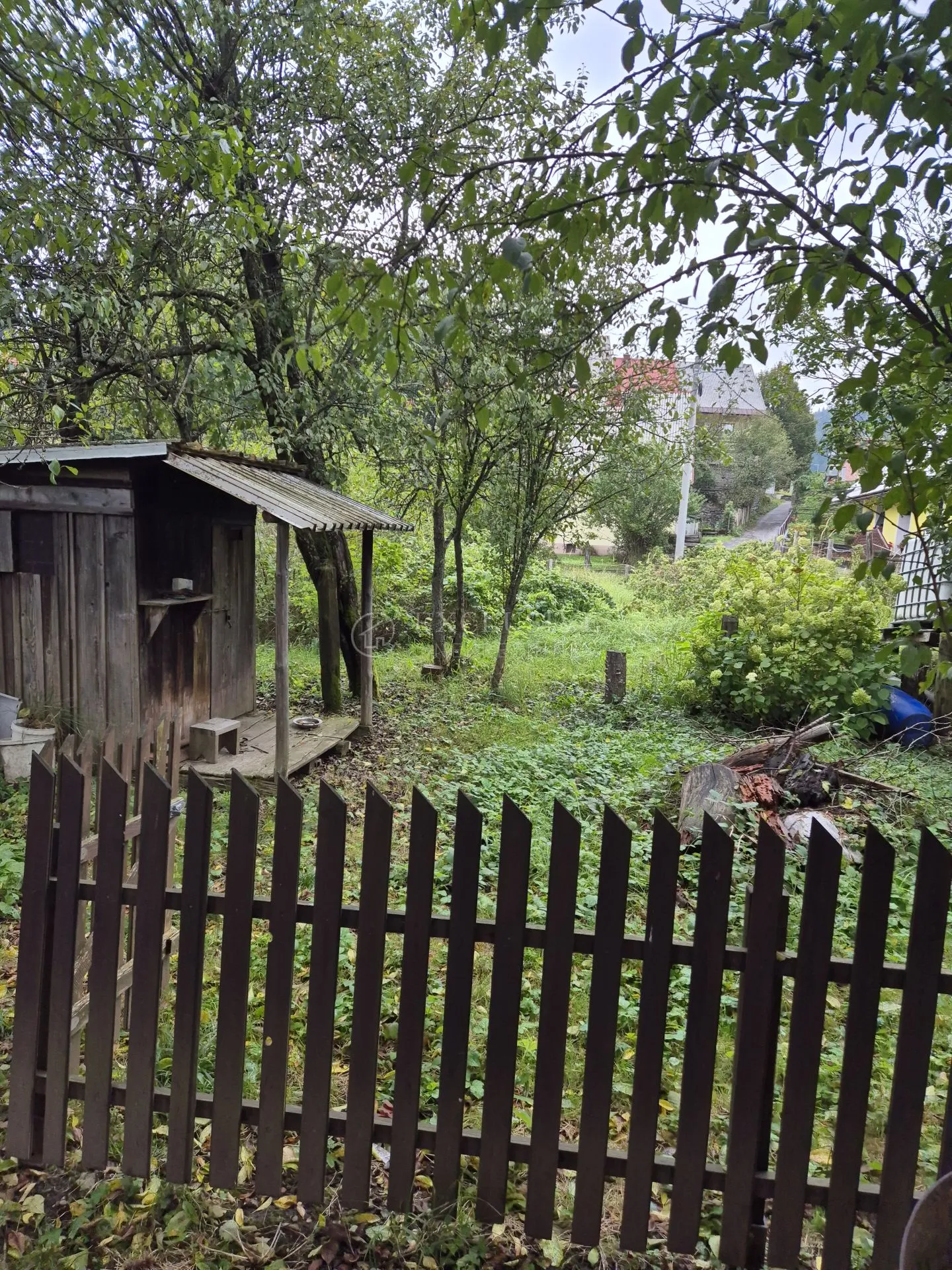 lokve, kuća u centru 344,64 m2 sa okućnicom i vrtom - slika 11