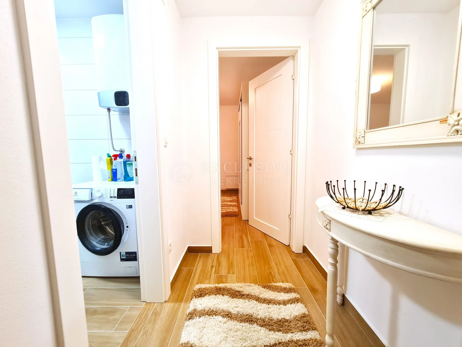 dramalj - predivni penthouse sa garažom i zasebnim apartmanom - slika 6