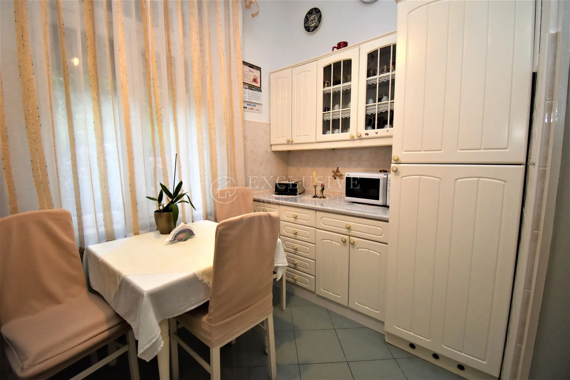 opatija strogi centar-etaža 4s+db stan 130m2 - slika 20