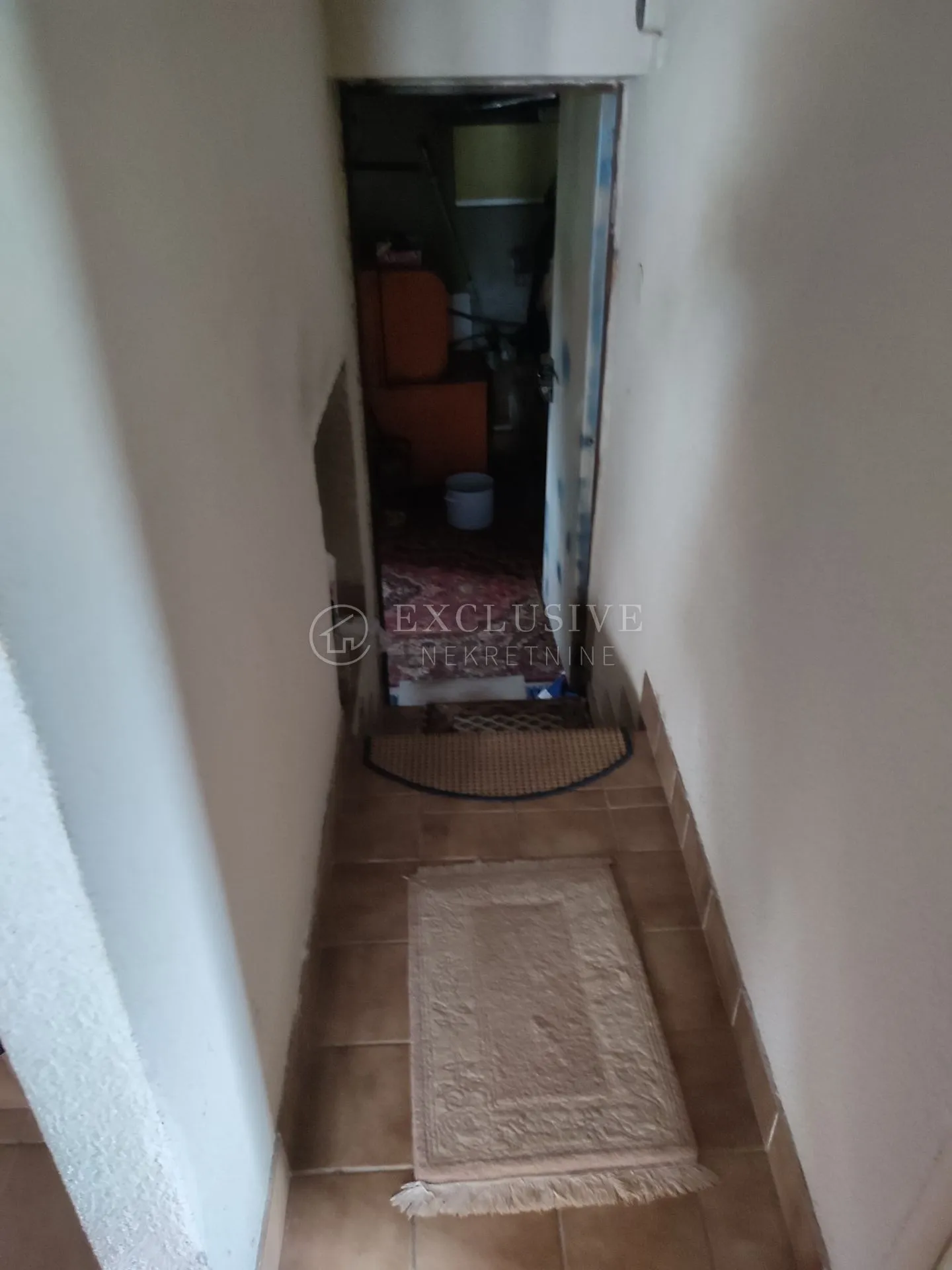 viškovo-dobra i prostrana kuća - slika 20