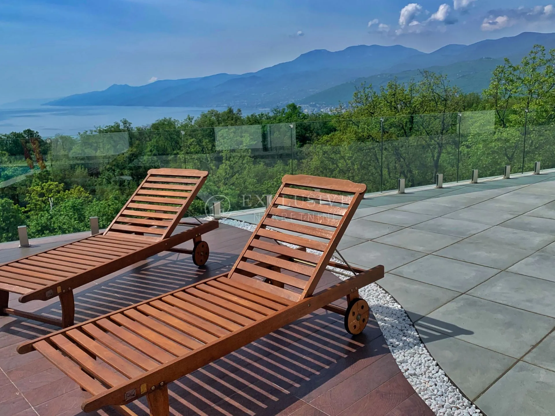 luksuzna villa sa bazenom i pogledom na cijeli kvarner !! !! - slika 30
