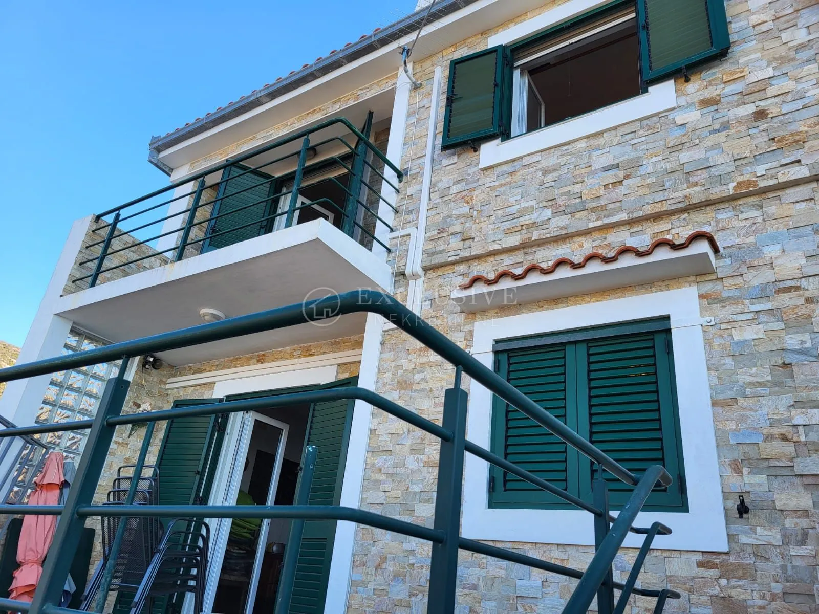 kuća, donja klada, 100m2 sa terasom 60 m2 i pogledom - slika 11