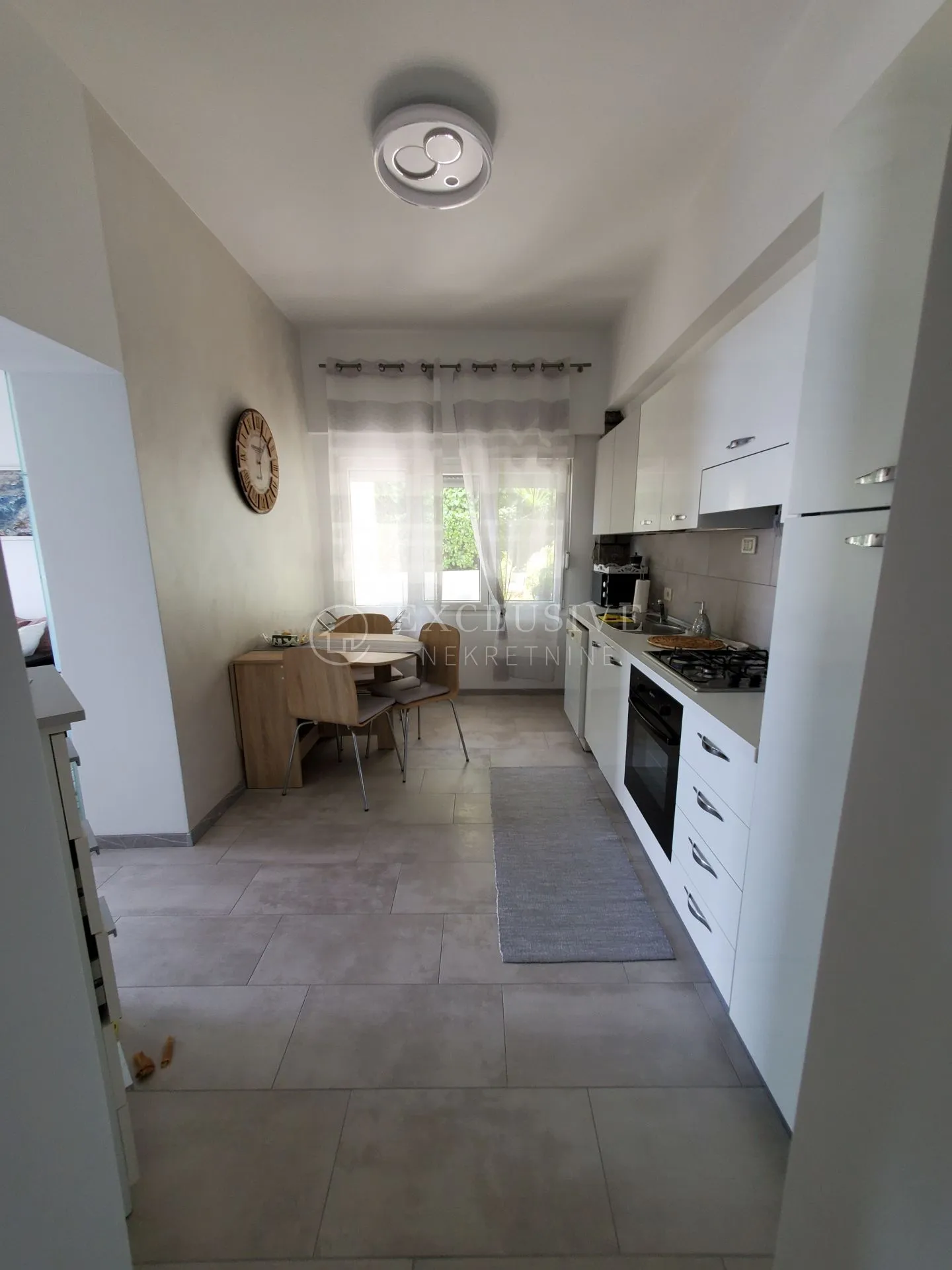 opatija stan 2.red od mora - 97m2 !! - slika 3