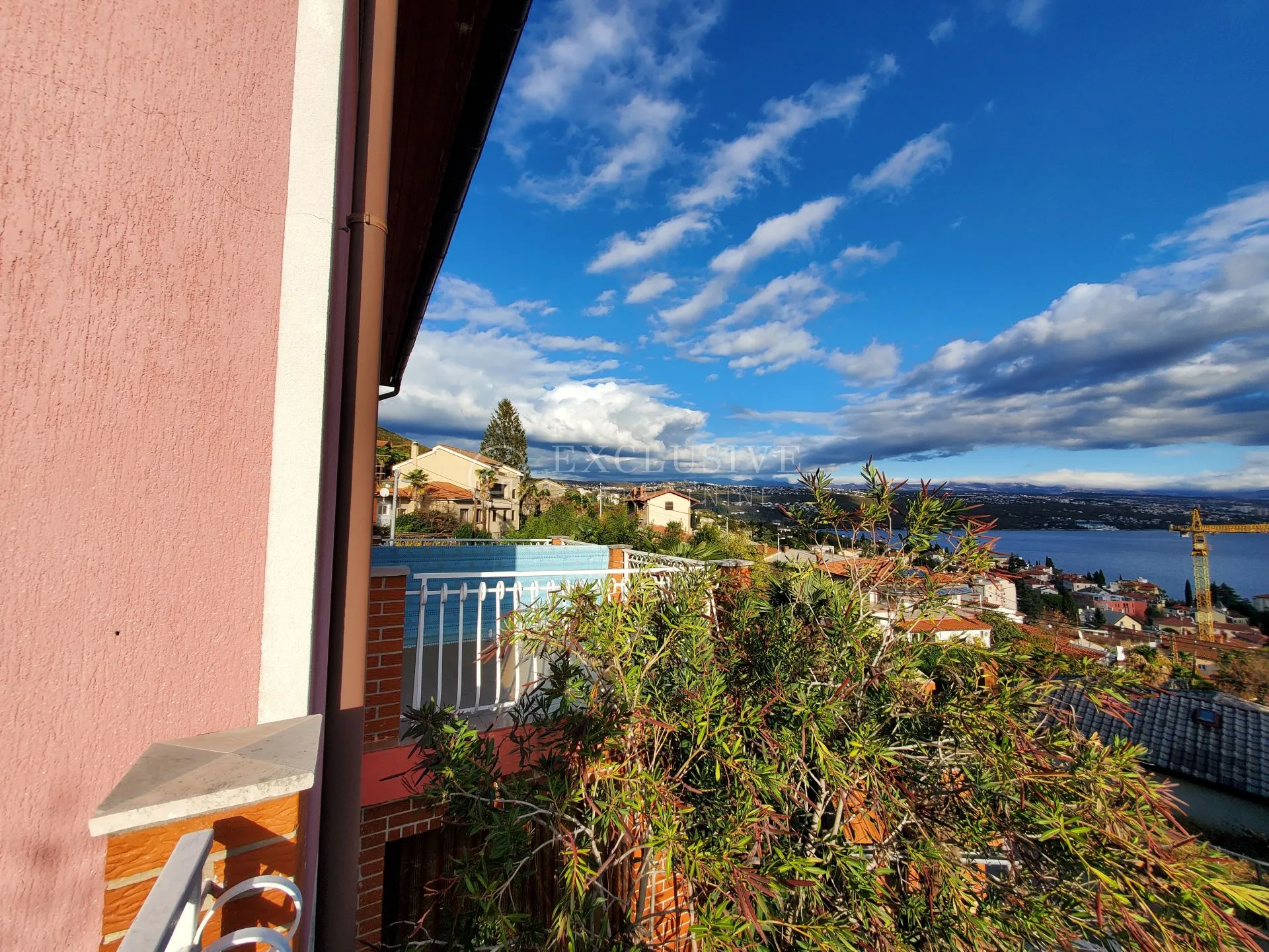 opatija kuća s predivnim pogledom i četiri stana - slika 8