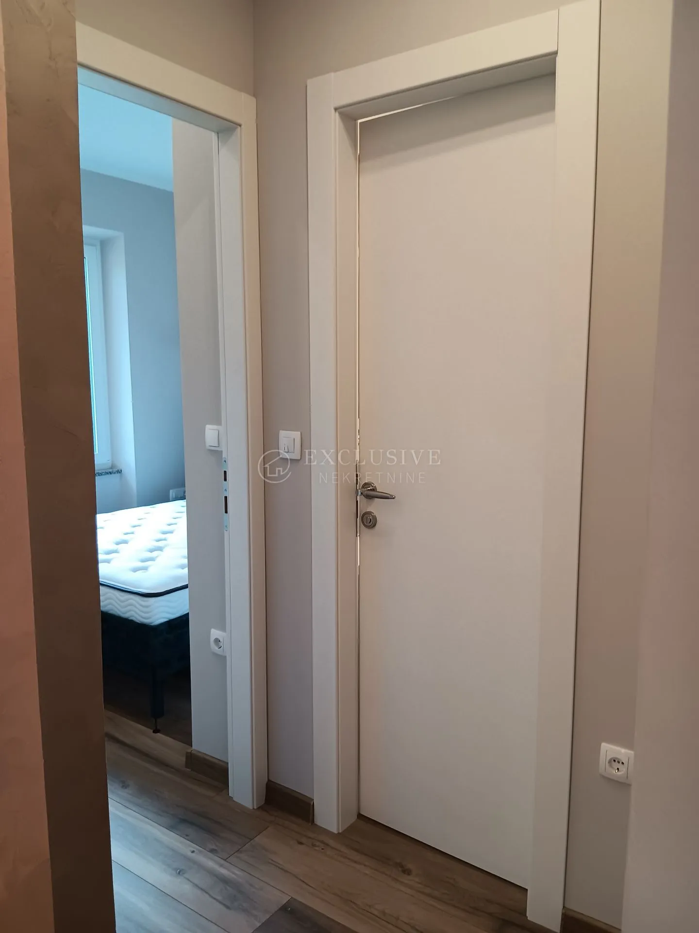 matulji-strogi centar stan - slika 11