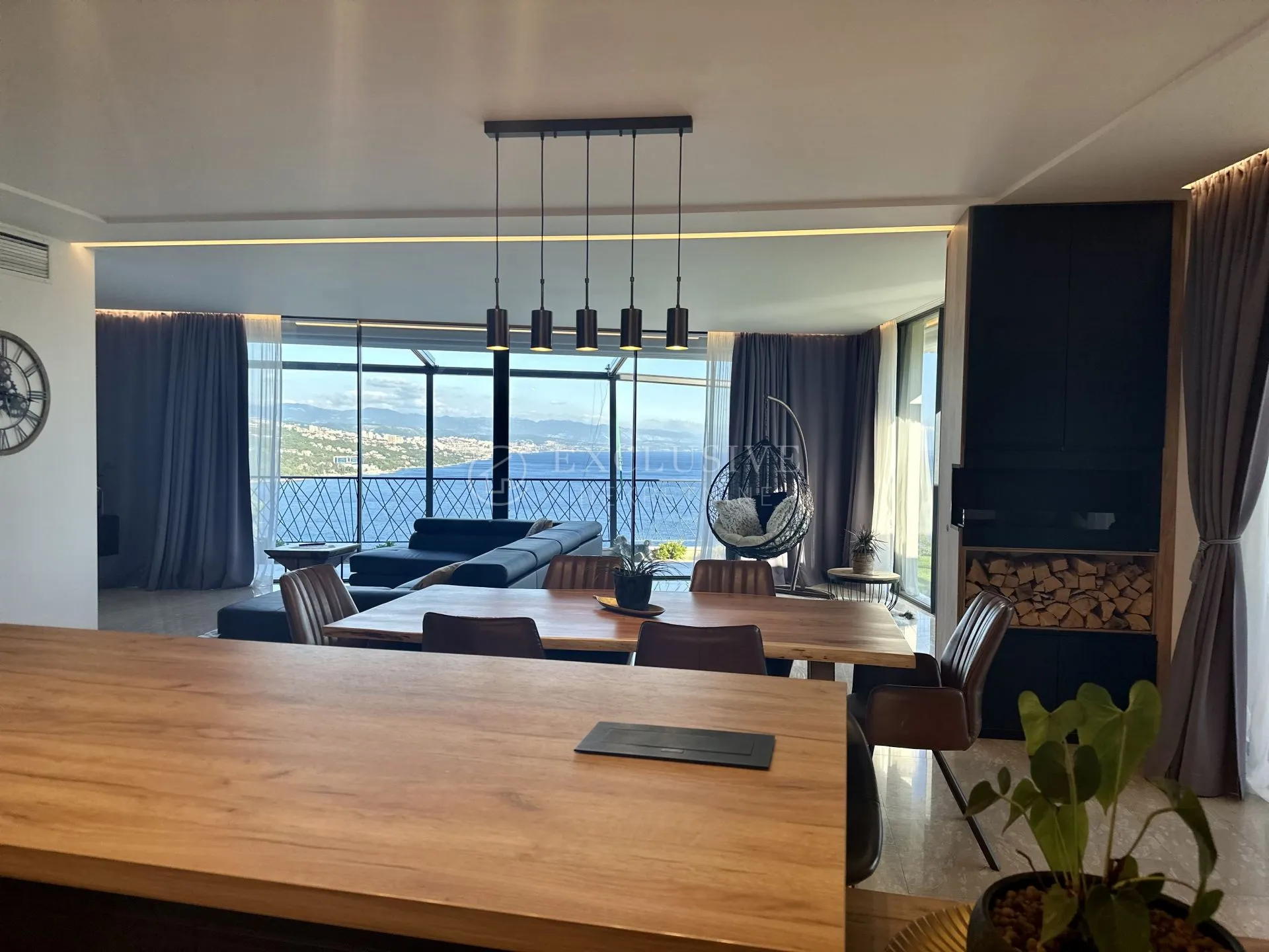 opatija luksuzni dvoetažni stan s vrtom i pogledom na more - slika 8