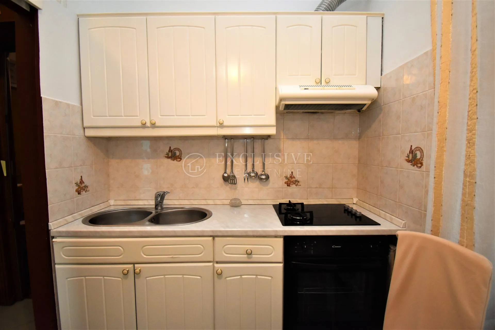 opatija strogi centar-etaža 4s+db stan 130m2 - slika 19
