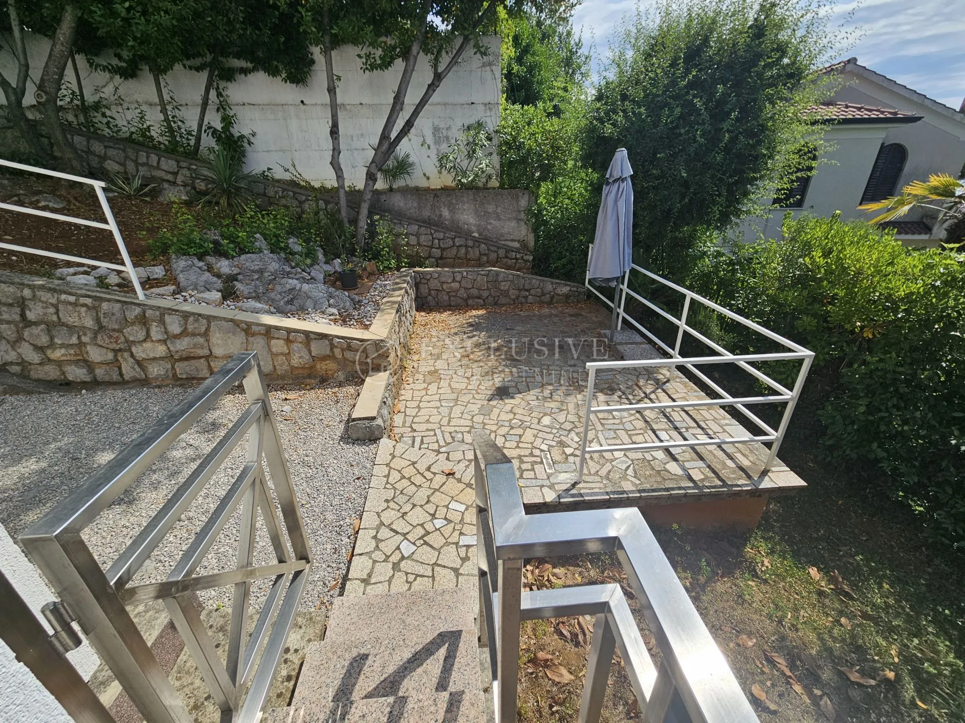 opatija-ičići-odličan 2s+db stan s parkingom u blizini kupališta - slika 10