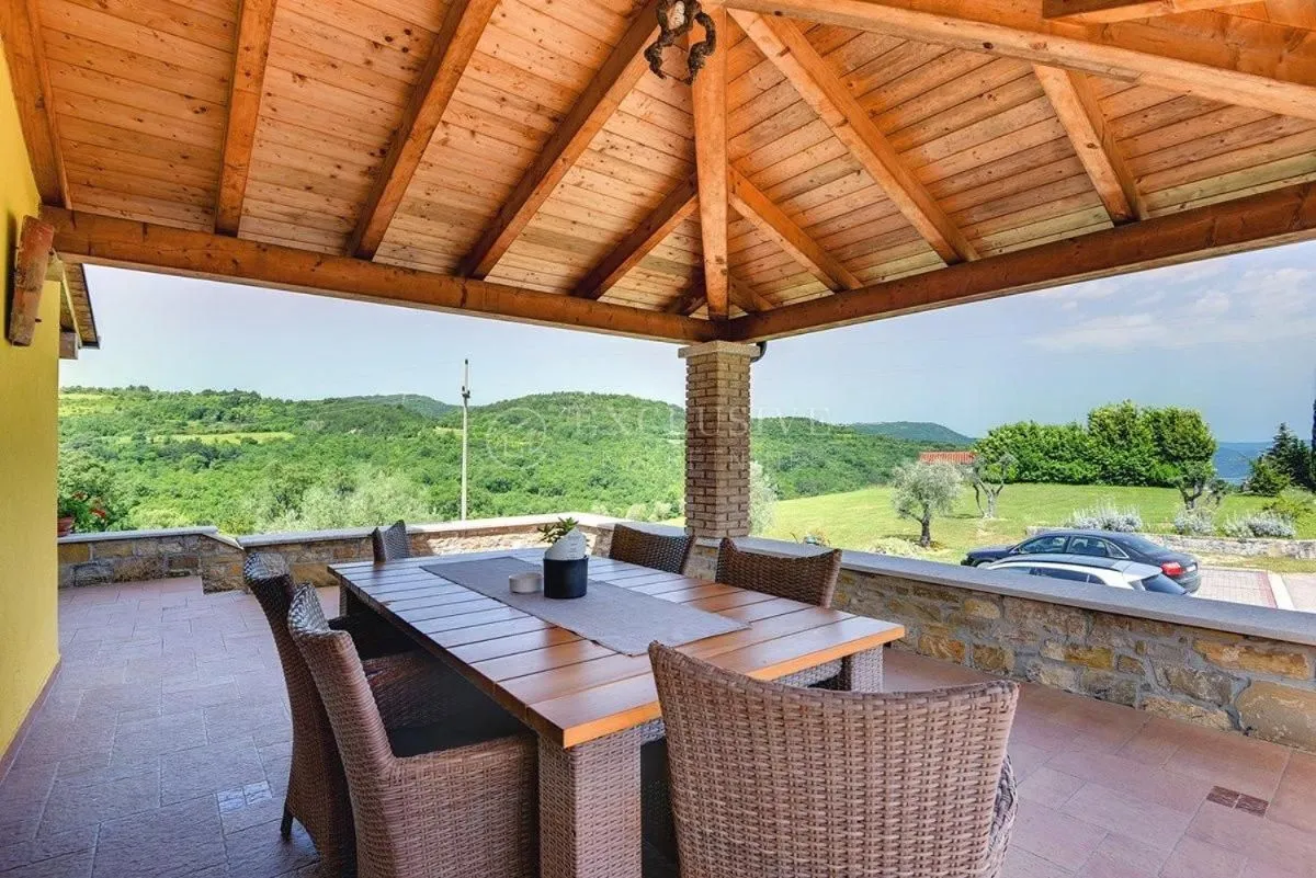 istra-pazin villa s bazenom - slika 12