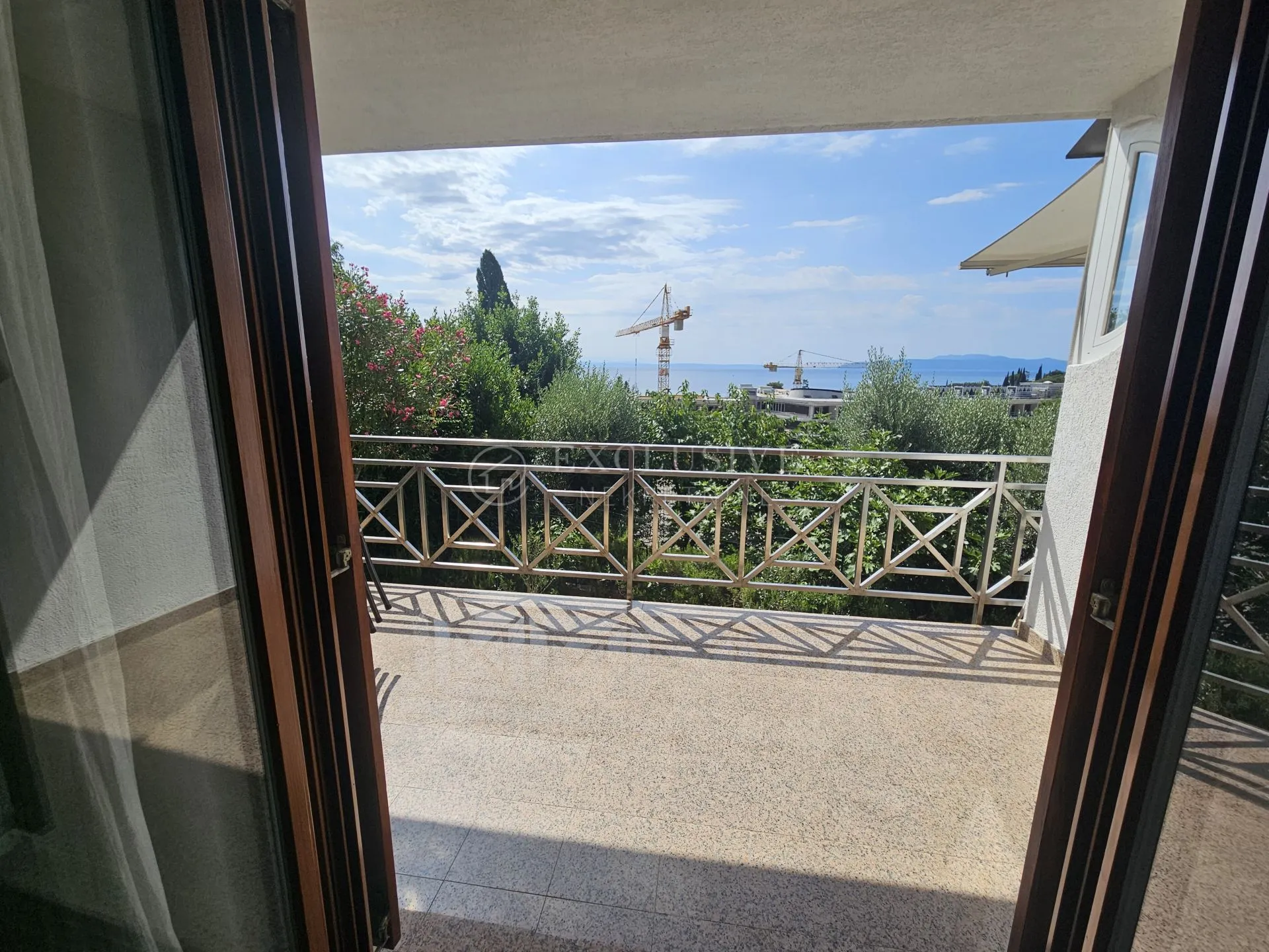 opatija-ičići-odličan 2s+db stan s parkingom u blizini kupališta - slika 8