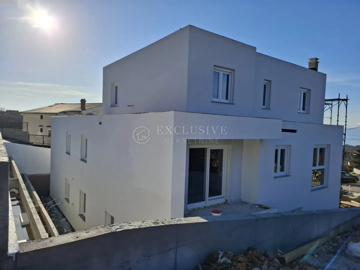 hreljin -novogradnja- 2s +db u prizemlju sa okučnicom, pogled na more - slika 6