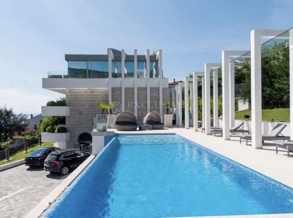Ekskluzivna Villa Na Top Lokaciji - Ičići, Opatija
