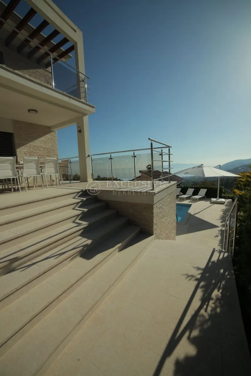 opatija-poljane-prekrasna obiteljska villa sa bazeom i video nadzorom- - slika 63