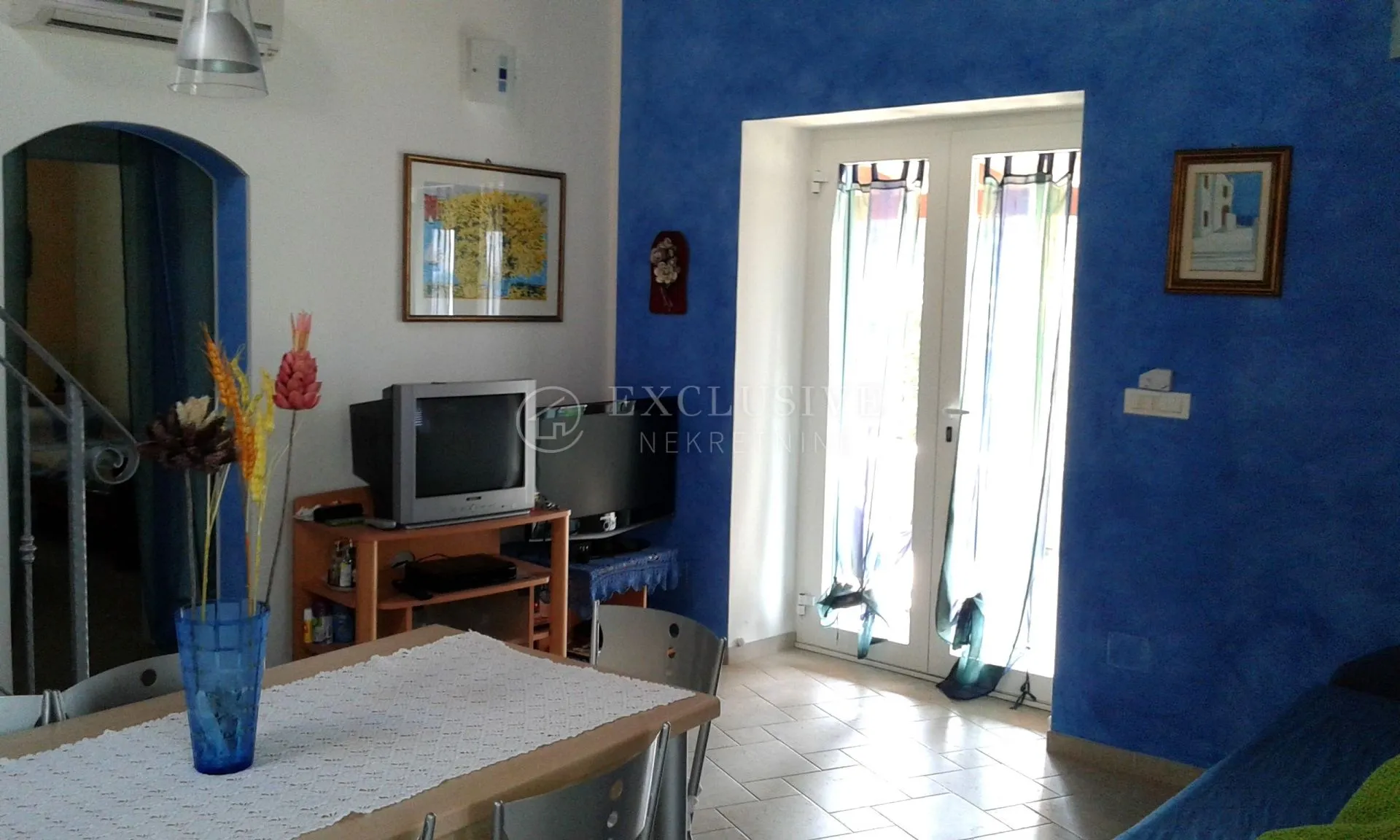 istra - adaptirana kamena vila 1. red do mora! - slika 14