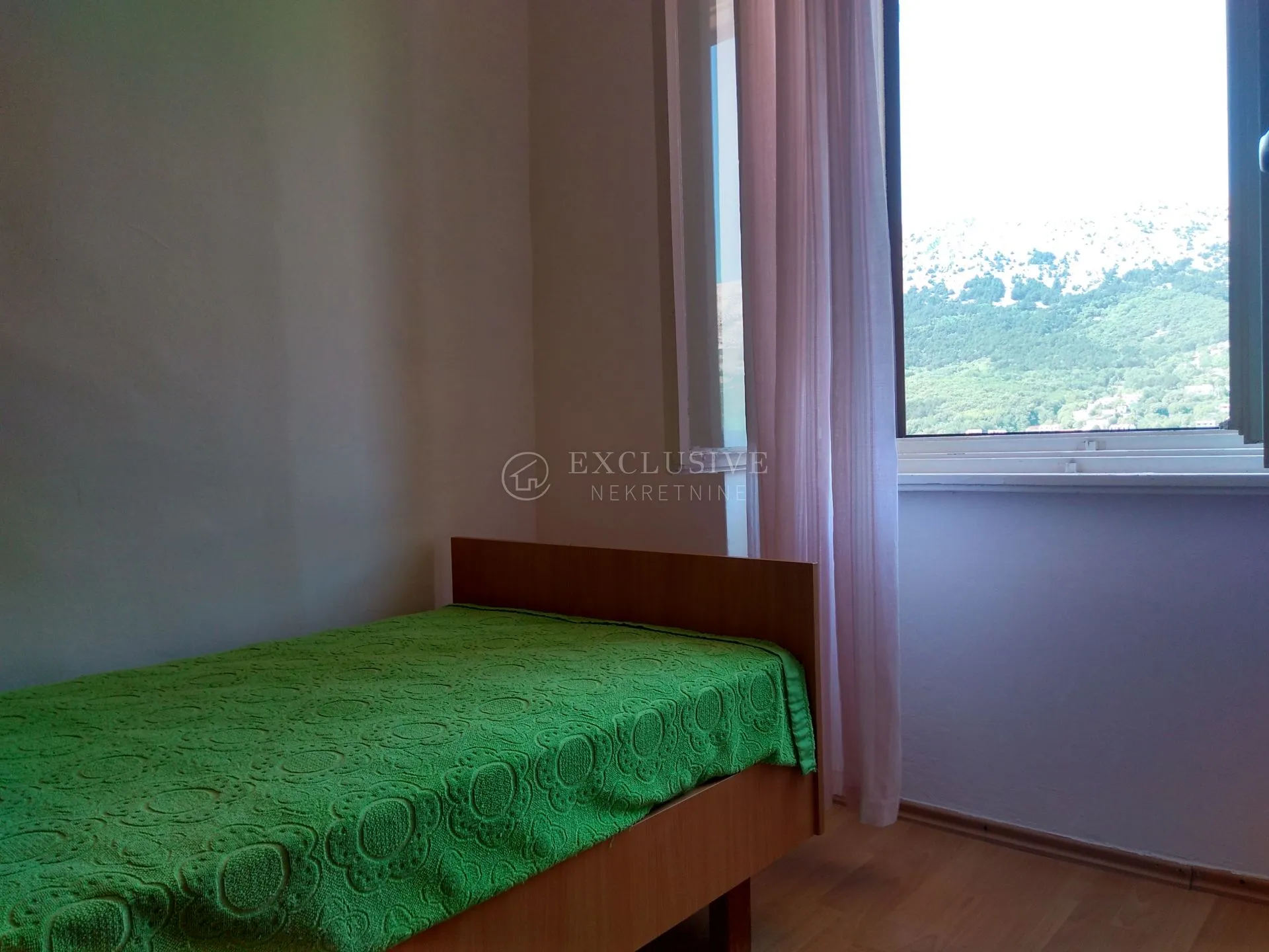 krk-jurandvor - dvoetažni apartman + zaseban apartman, terasa, vrt, parking - slika 49