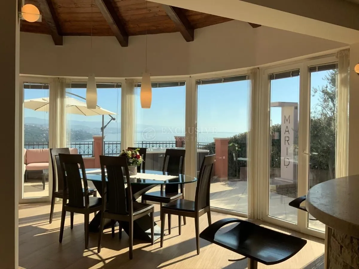 opatija, prekrasna vila 550m2 - slika 26