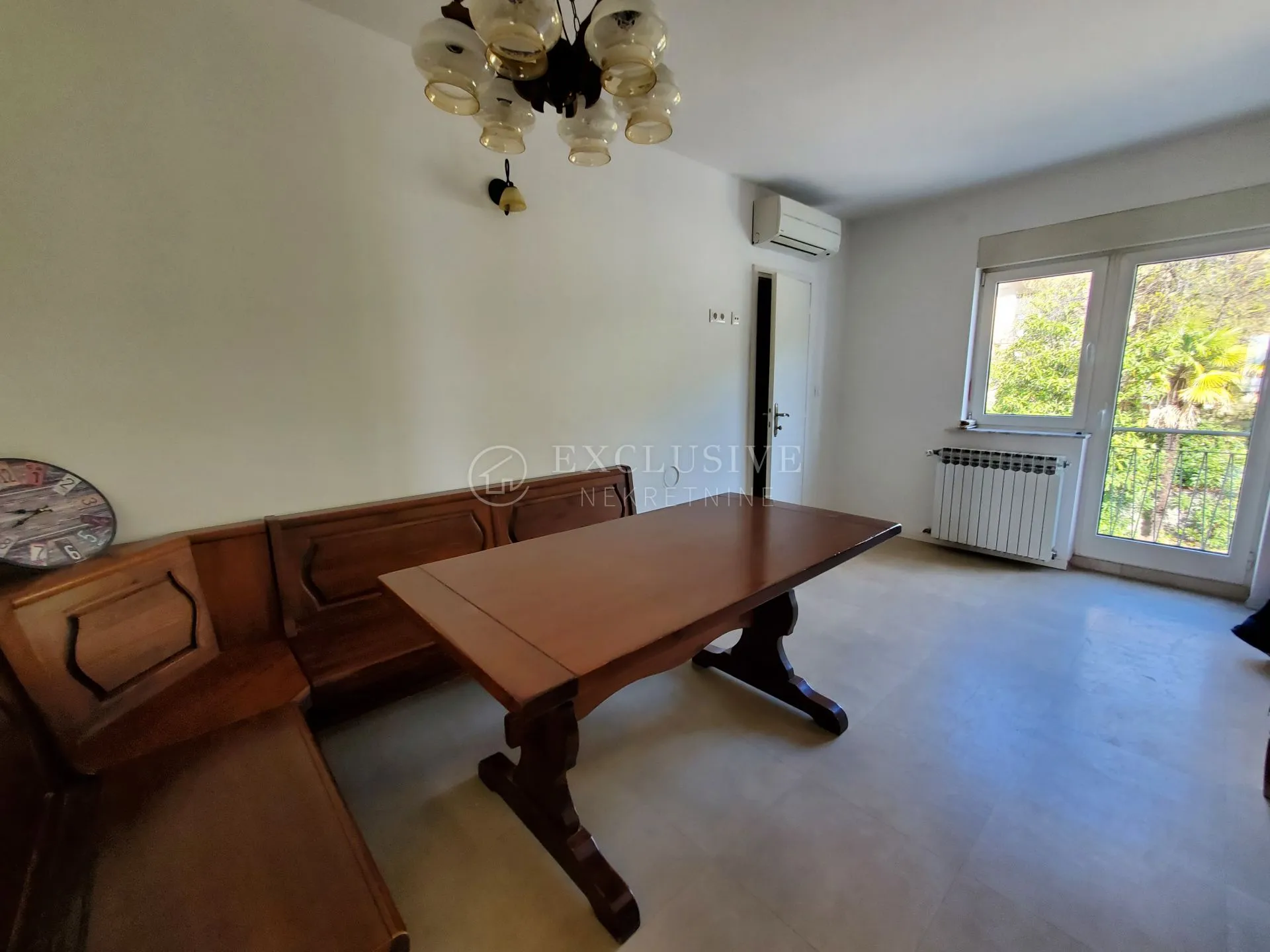 opatija-centar stan u vili 200m2 s parkingom - slika 19