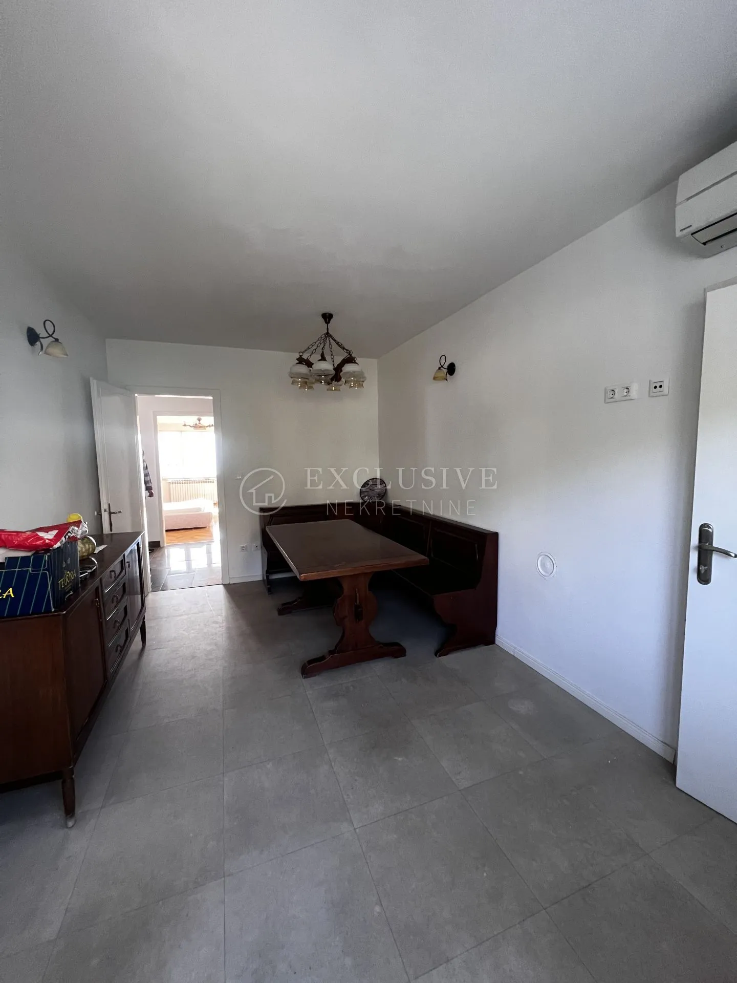 opatija-centar stan u vili 200m2 s parkingom - slika 29