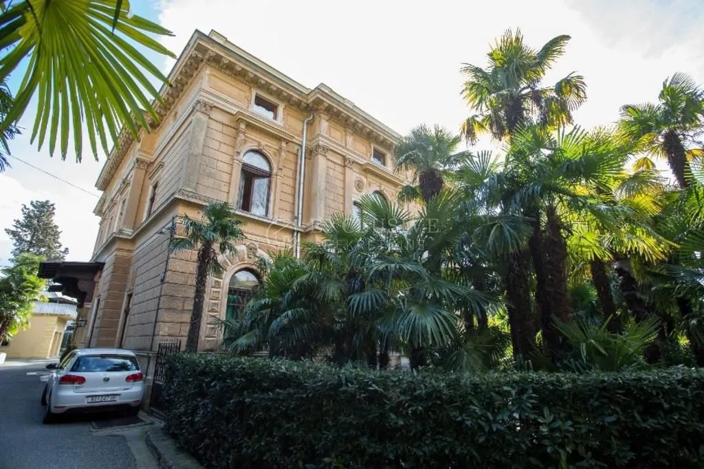 opatija stan 123m2 u povijesnoj vili - slika 11
