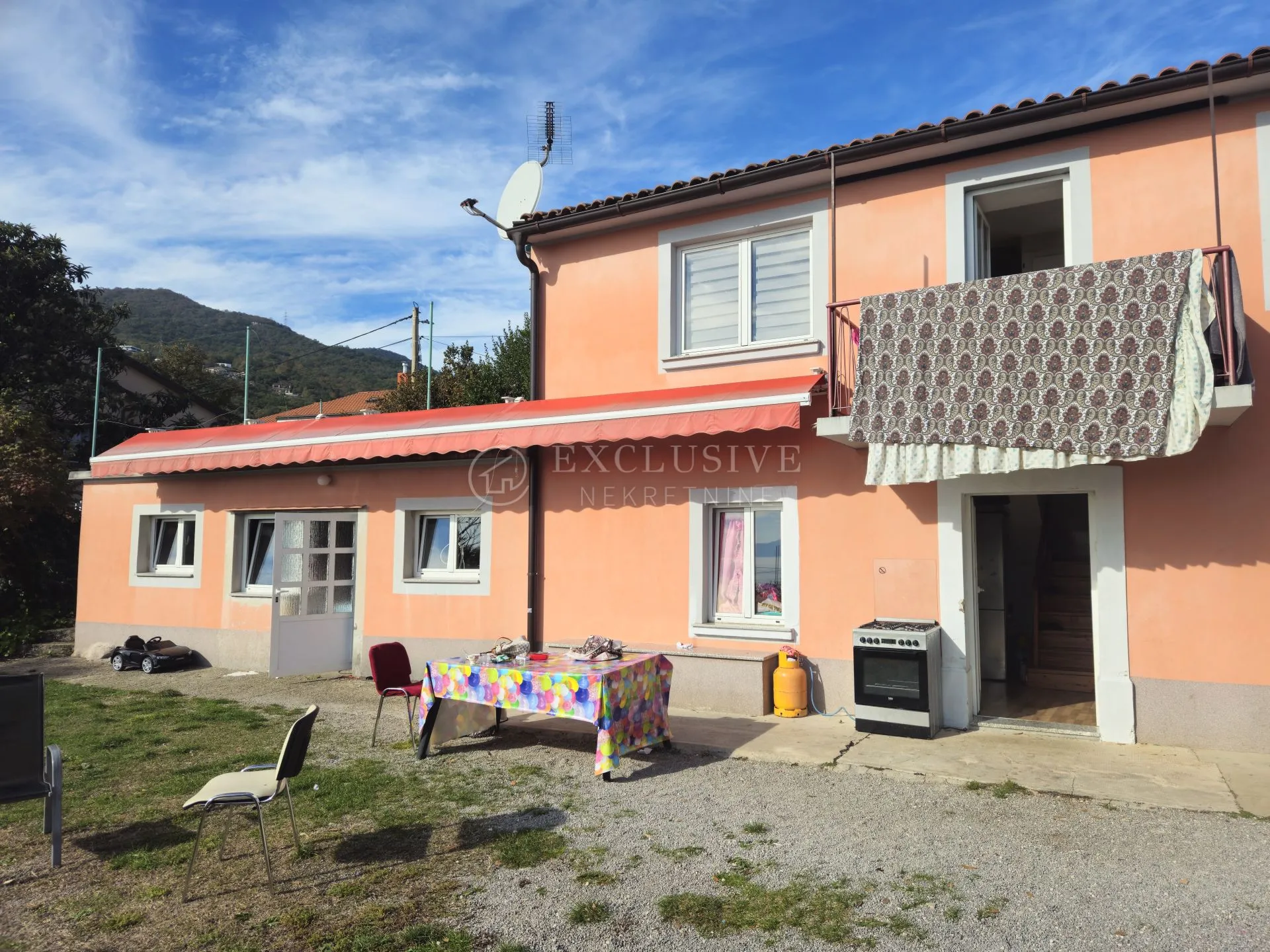 Pobri Kuća S Velikom Okućnicom - Pobri, Opatija