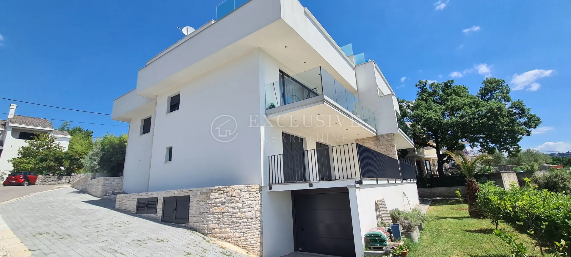 opatija-pobri-villa sa vlastitim bazenom i garažom - slika 4