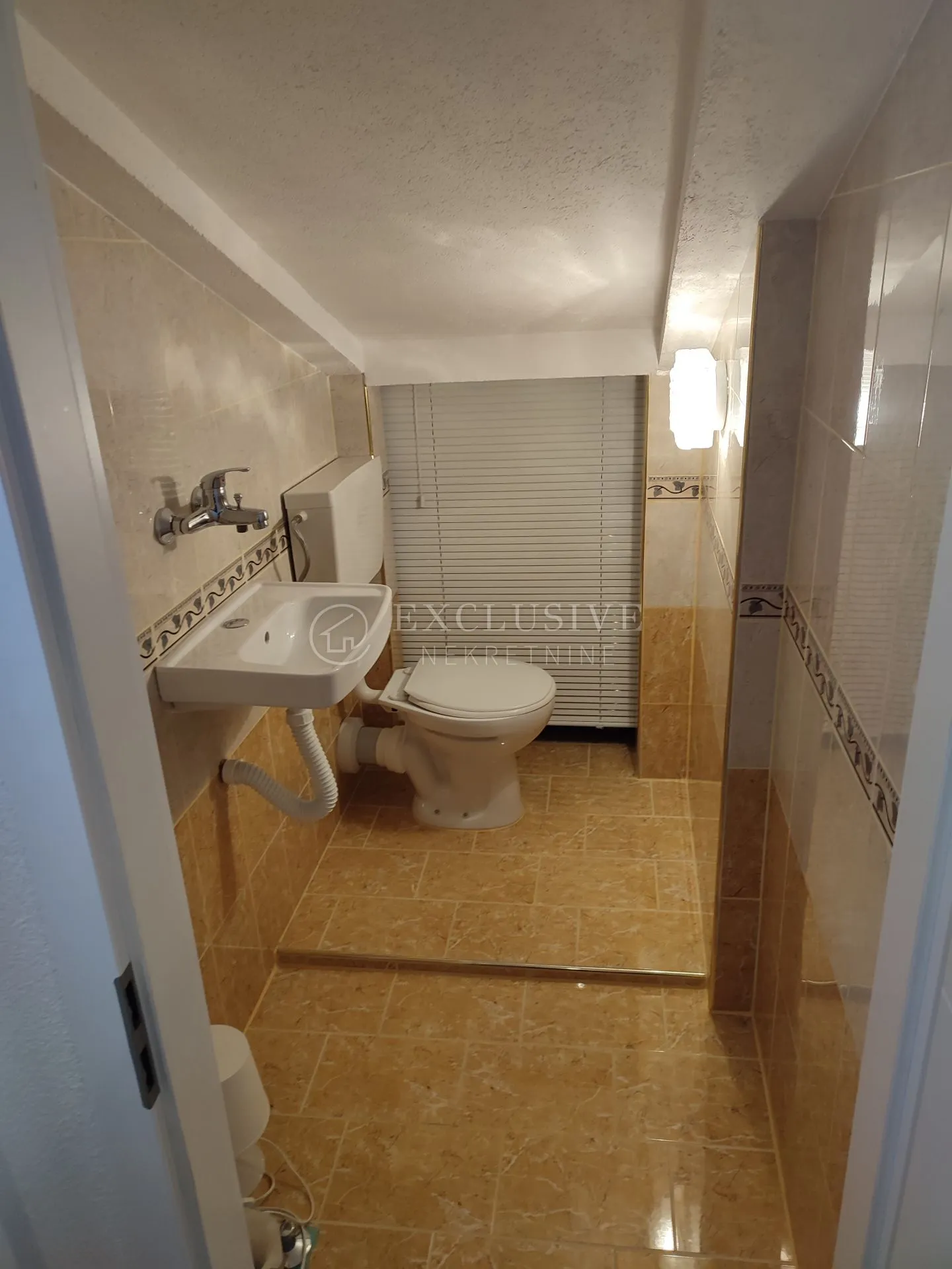 ika - oprić - dvoetažni apartman sa prekrasnim pogledom - slika 16