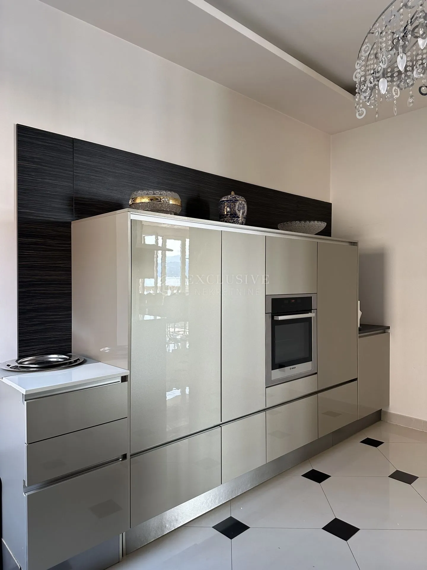 opatija 1 red do mora - exclusivna villa uz more - slika 52