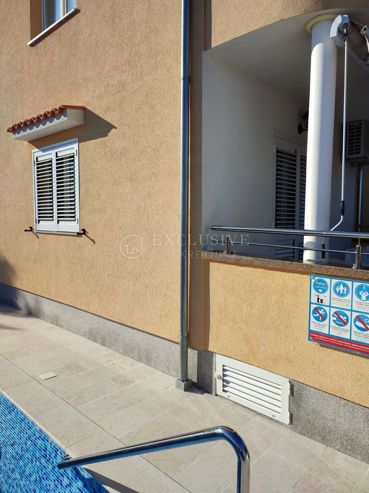 ika - oprić - apartman od dvije stambene jedinice sa bazenom - slika 31