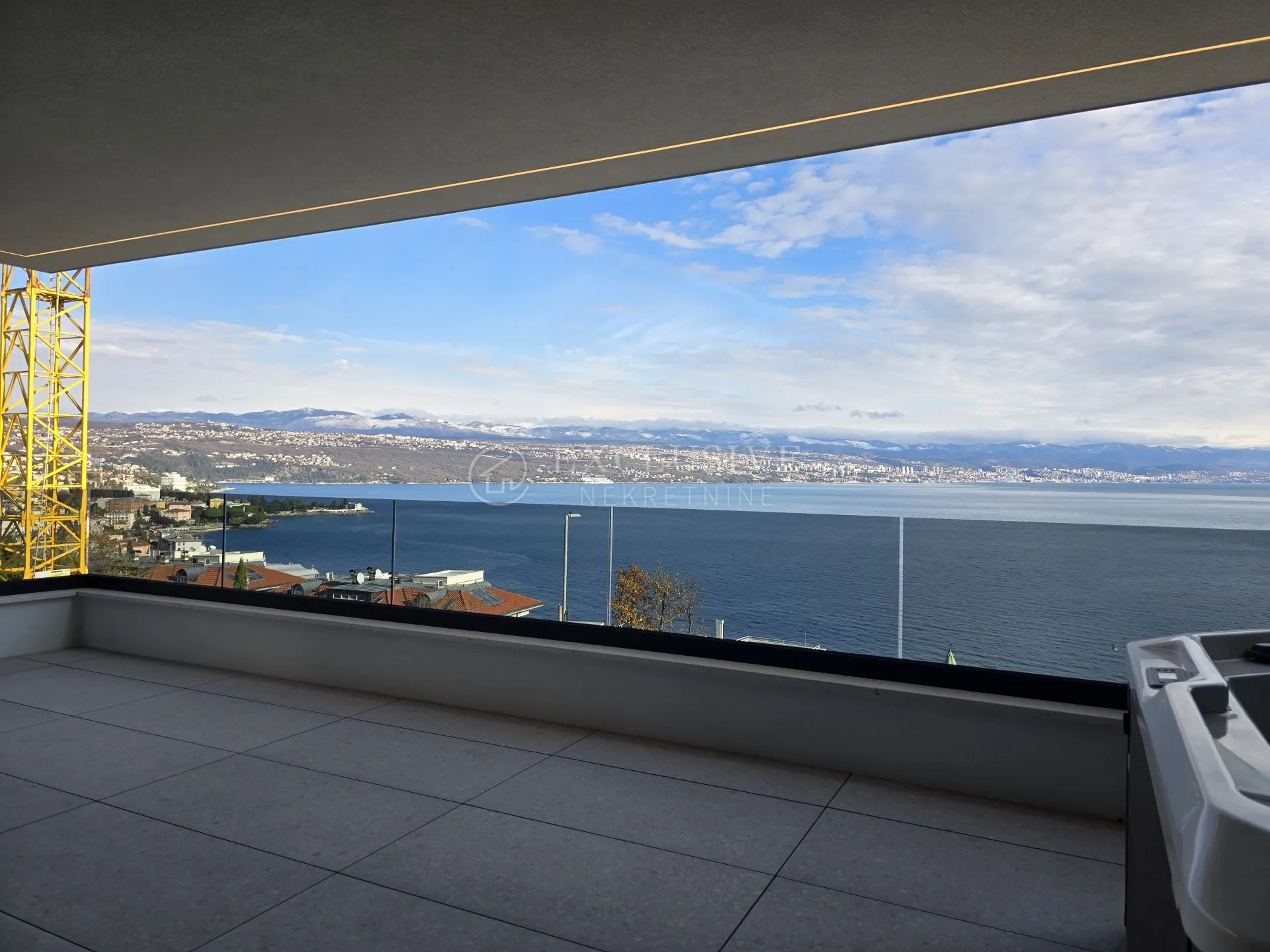 opatija luksuzan stan u novogradnji 3s+db s pogledom na more - slika 8