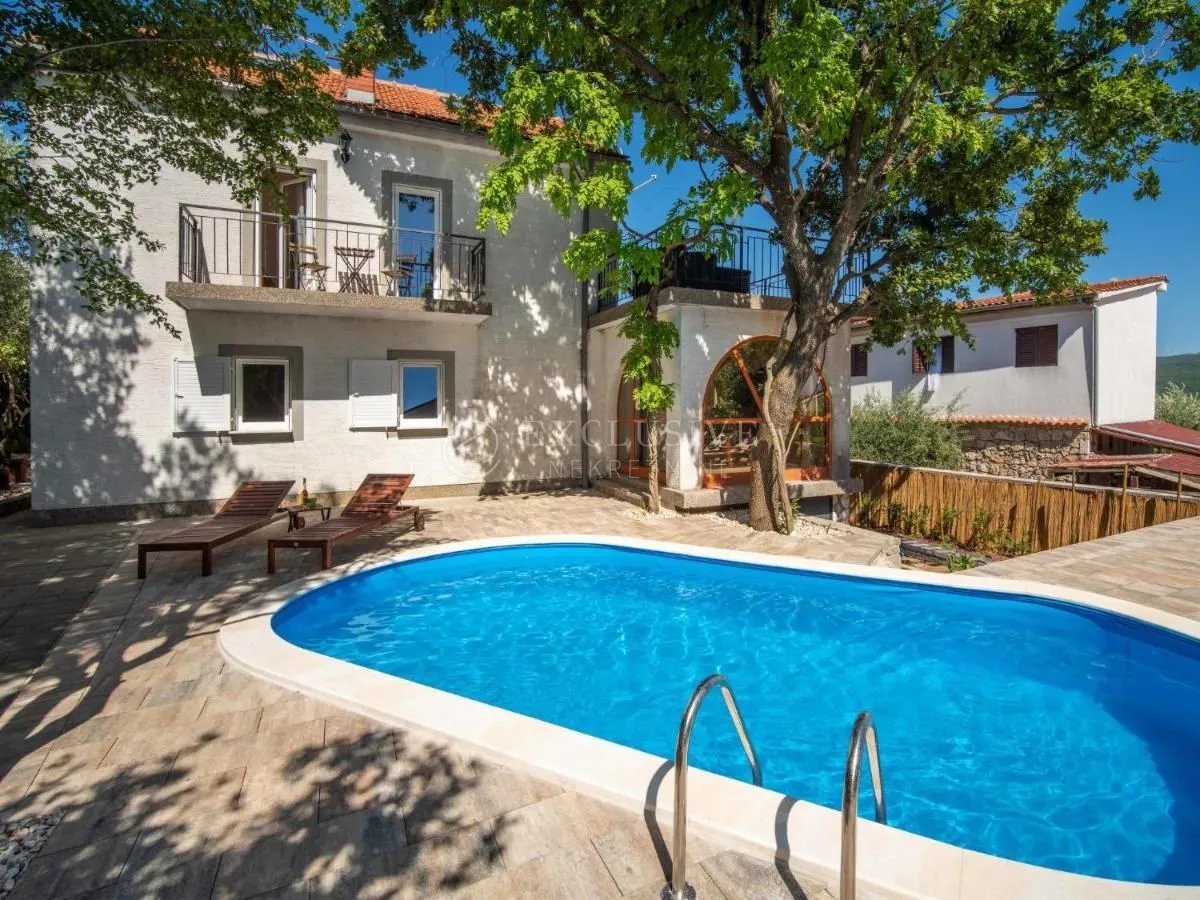 otok krk, krk - samostojeća kuća s bazenom - slika 22