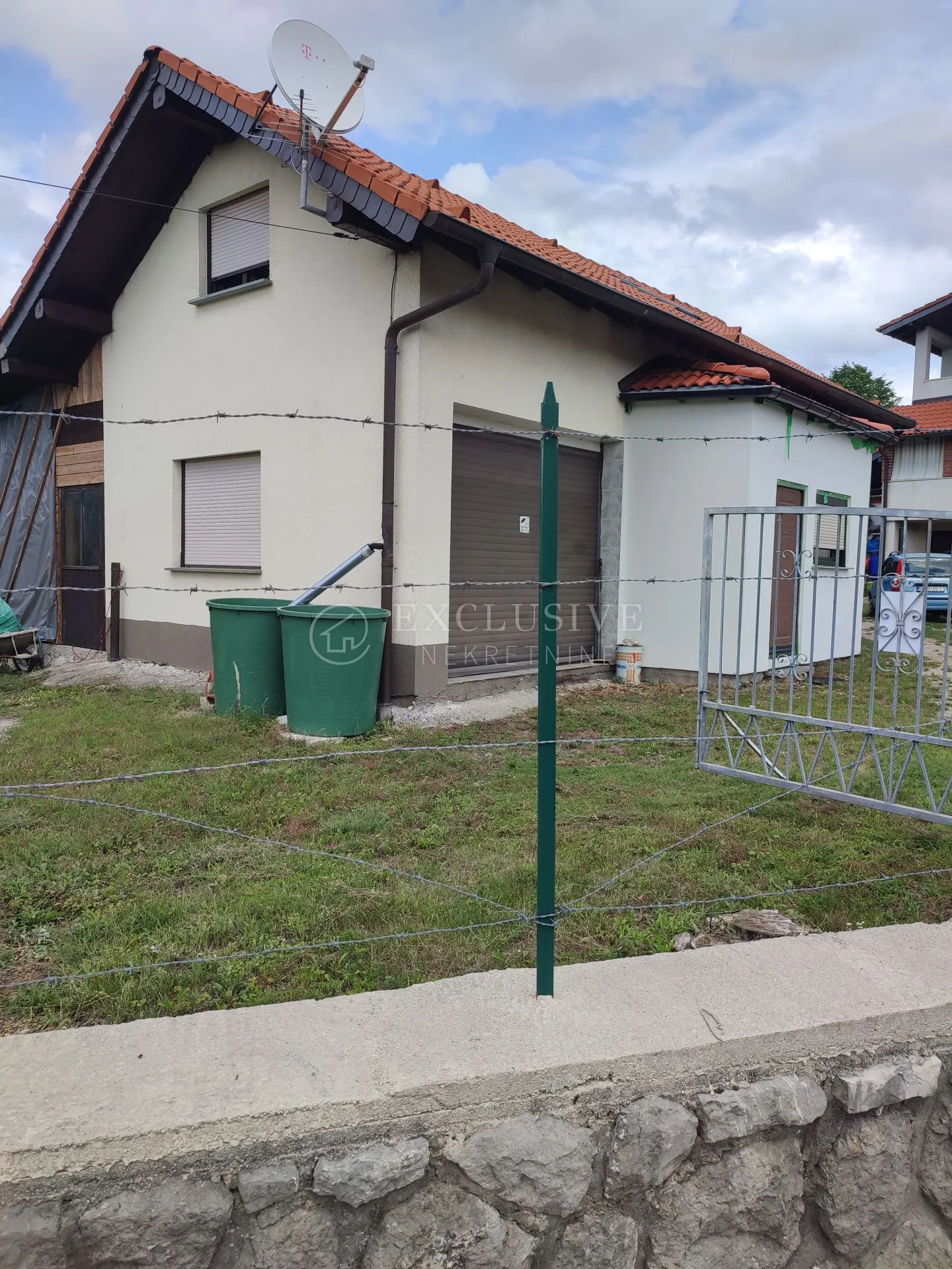 viškovo - dvije kuće sa okučnicom od 1494 m2 - slika 12
