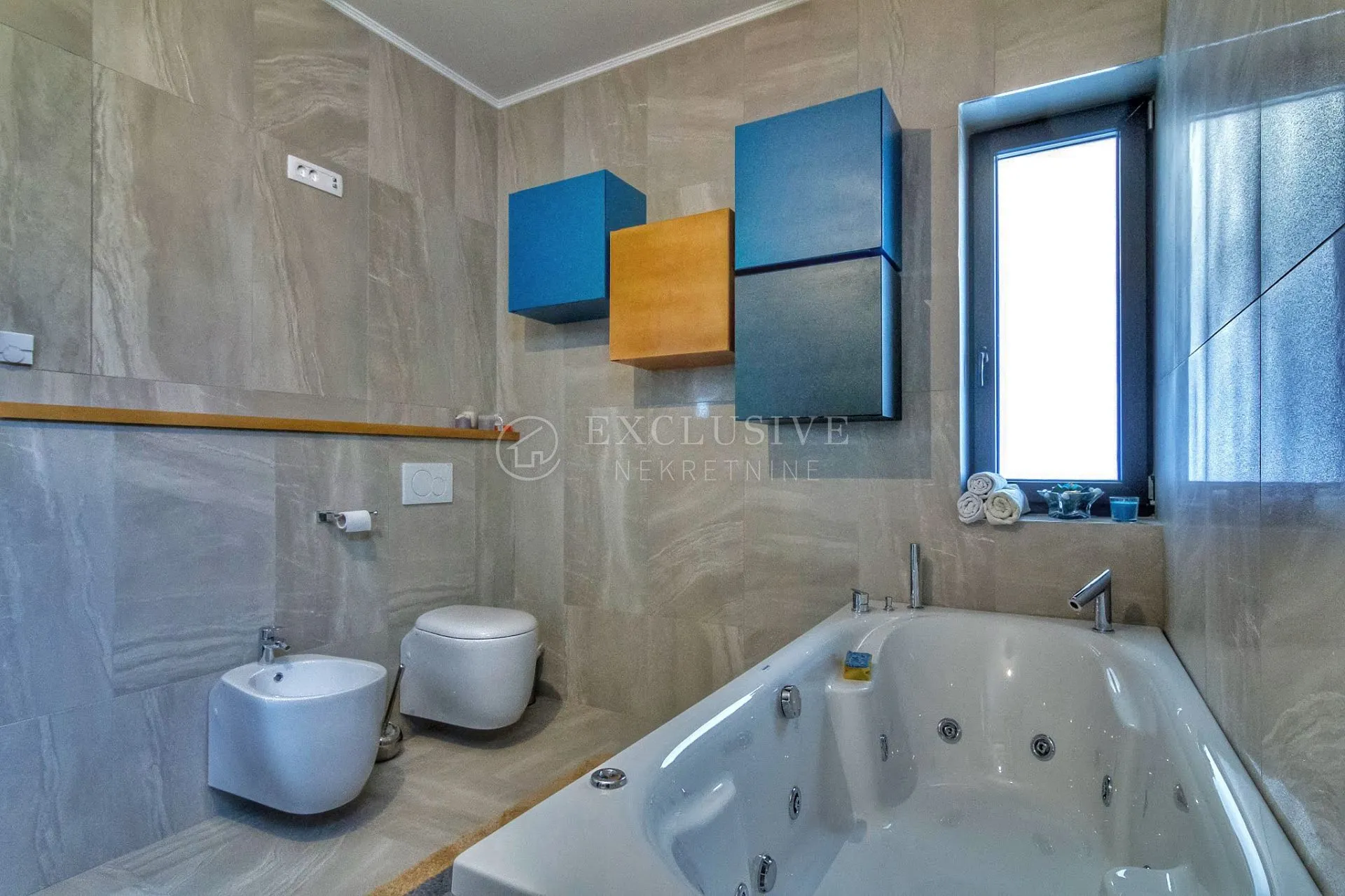 luksuzna villa sa bazenom i pogledom na cijeli kvarner !! !! - slika 13