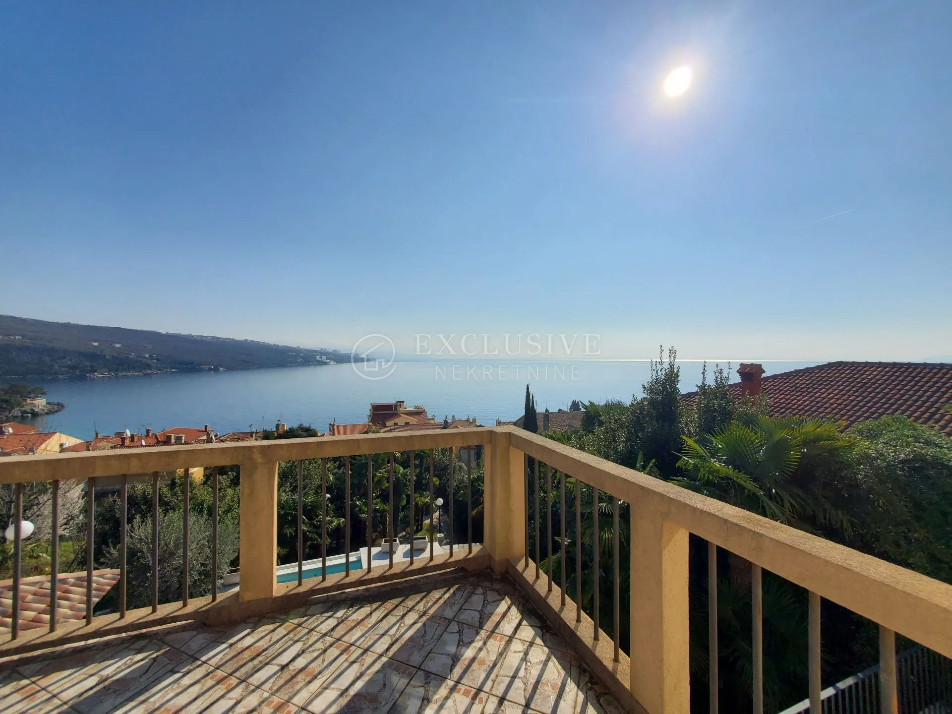 volosko villa s bazenom i lijepim vrtom- 150m od mora !! - slika 32