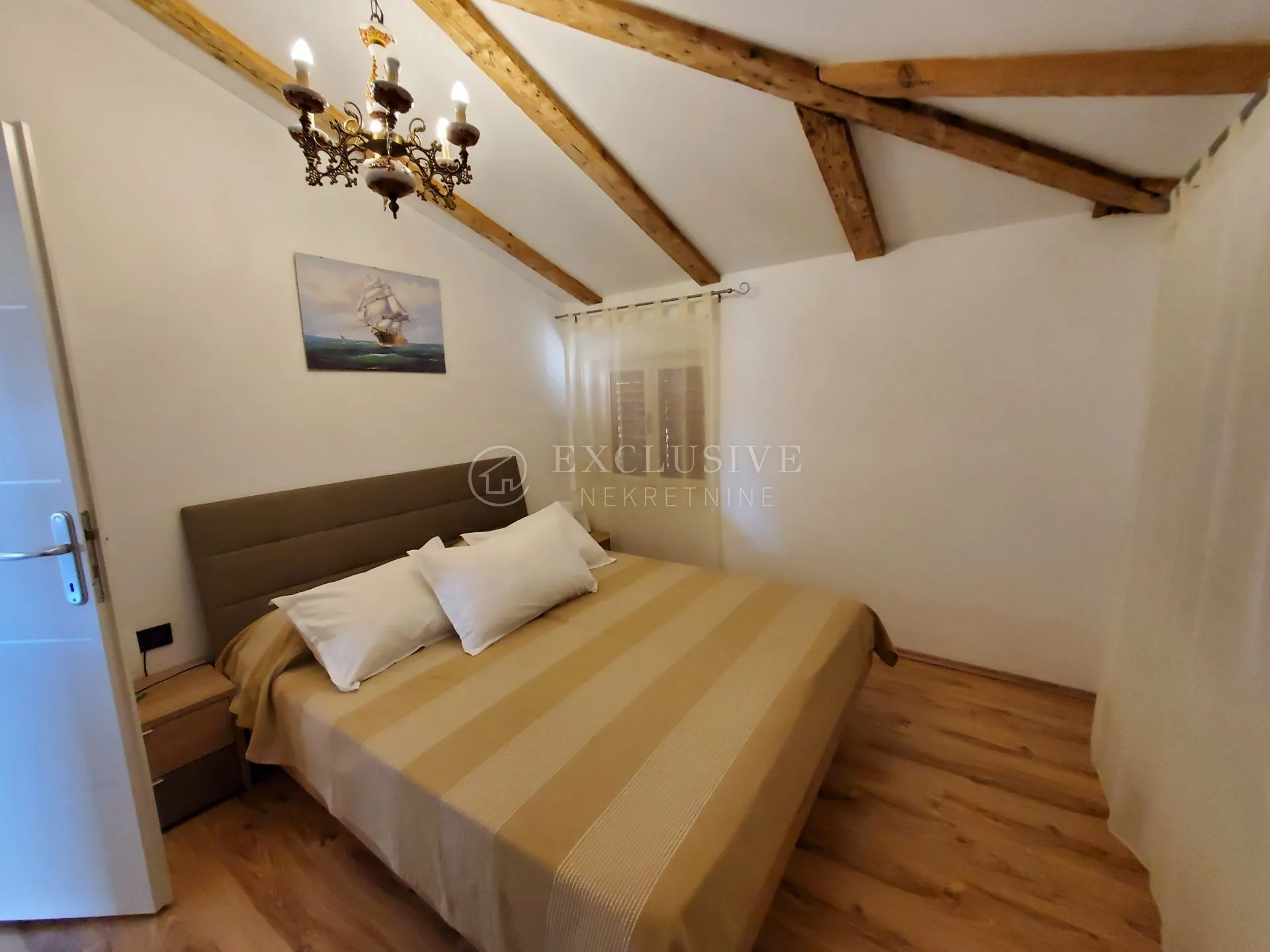 opatija stan 65m2 - strogi centar !! - slika 6