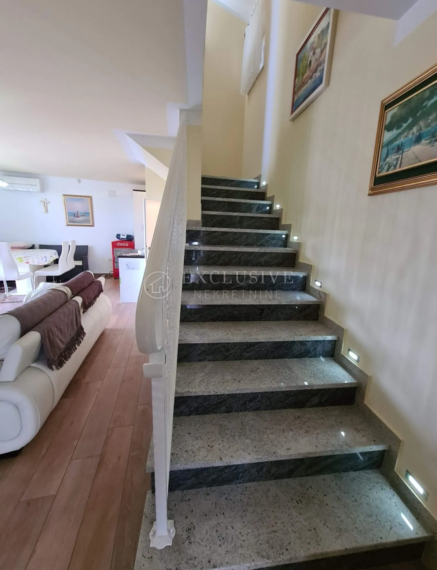opatija predivan stan za najam 120m2 !! - slika 8