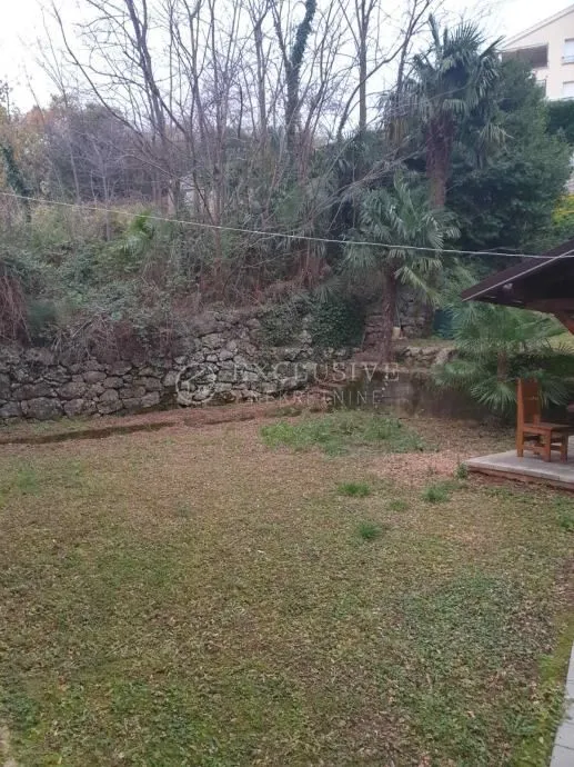 volosko kuća na fantastičnoj lokaciji s 4 apartmana ! - slika 10