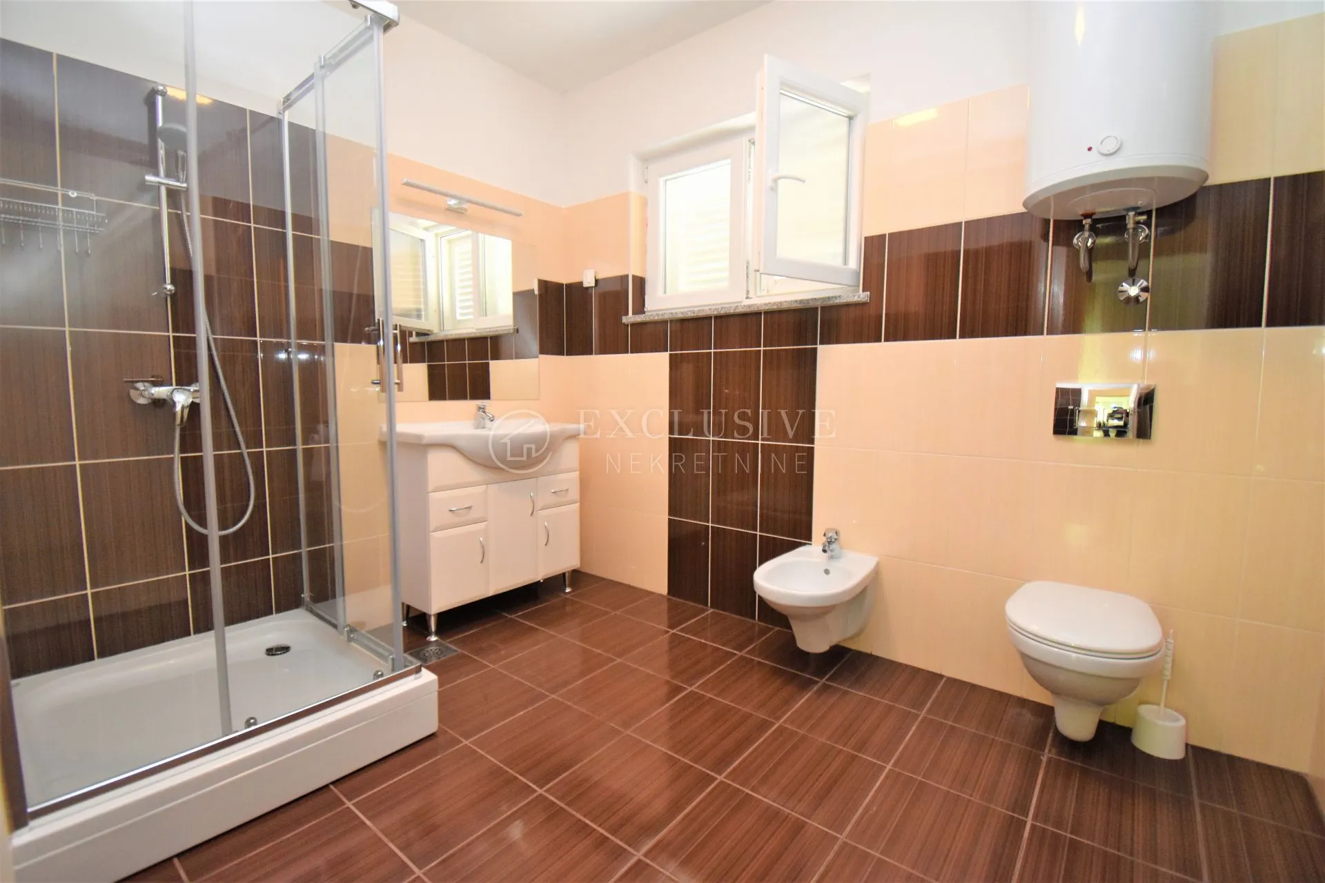 novi vinodolski, smokvica krmpotska - predivan apartman u 3. redu od mora sa pogledom - slika 11