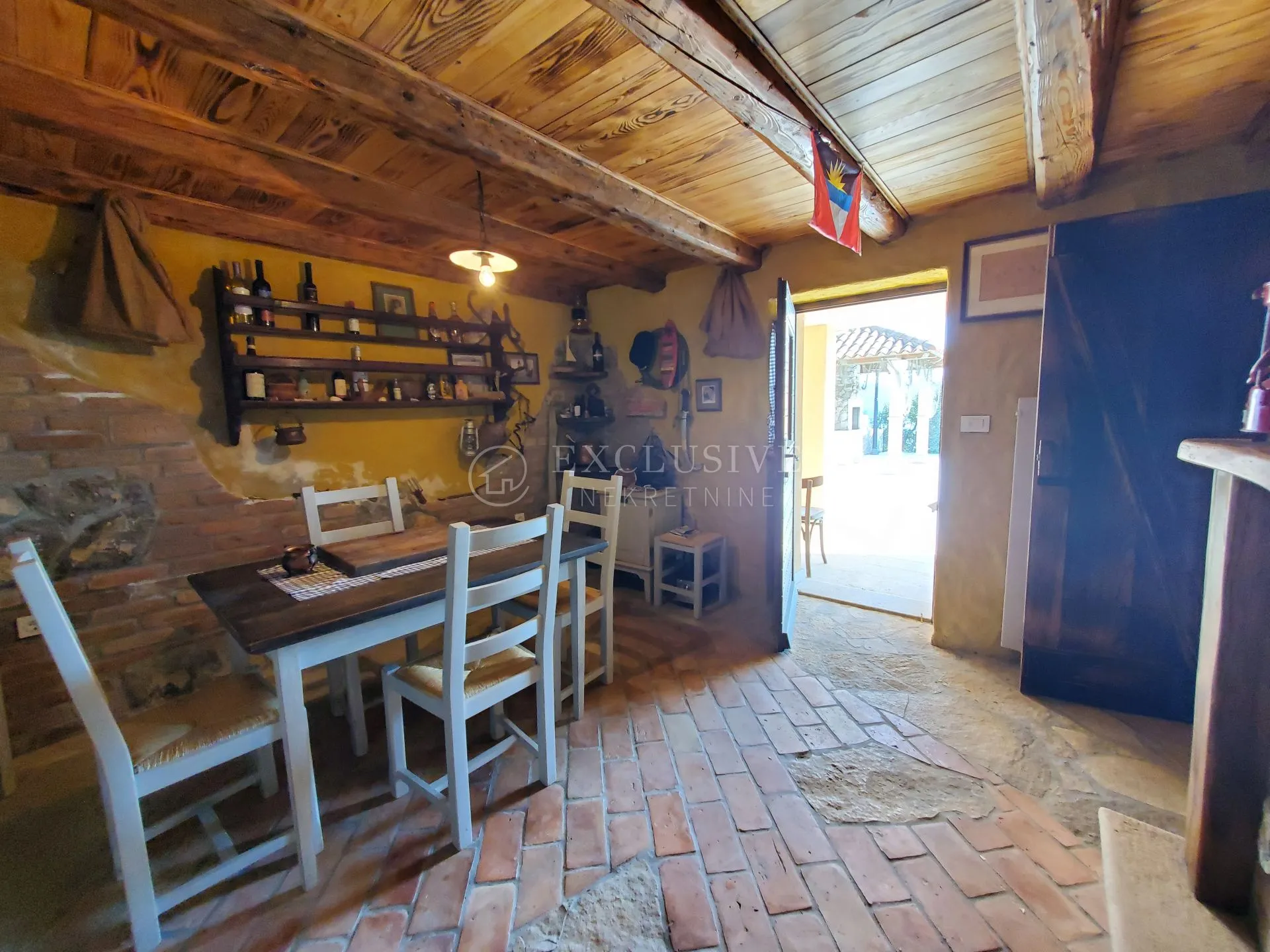 volosko villa s bazenom i lijepim vrtom- 150m od mora !! - slika 26